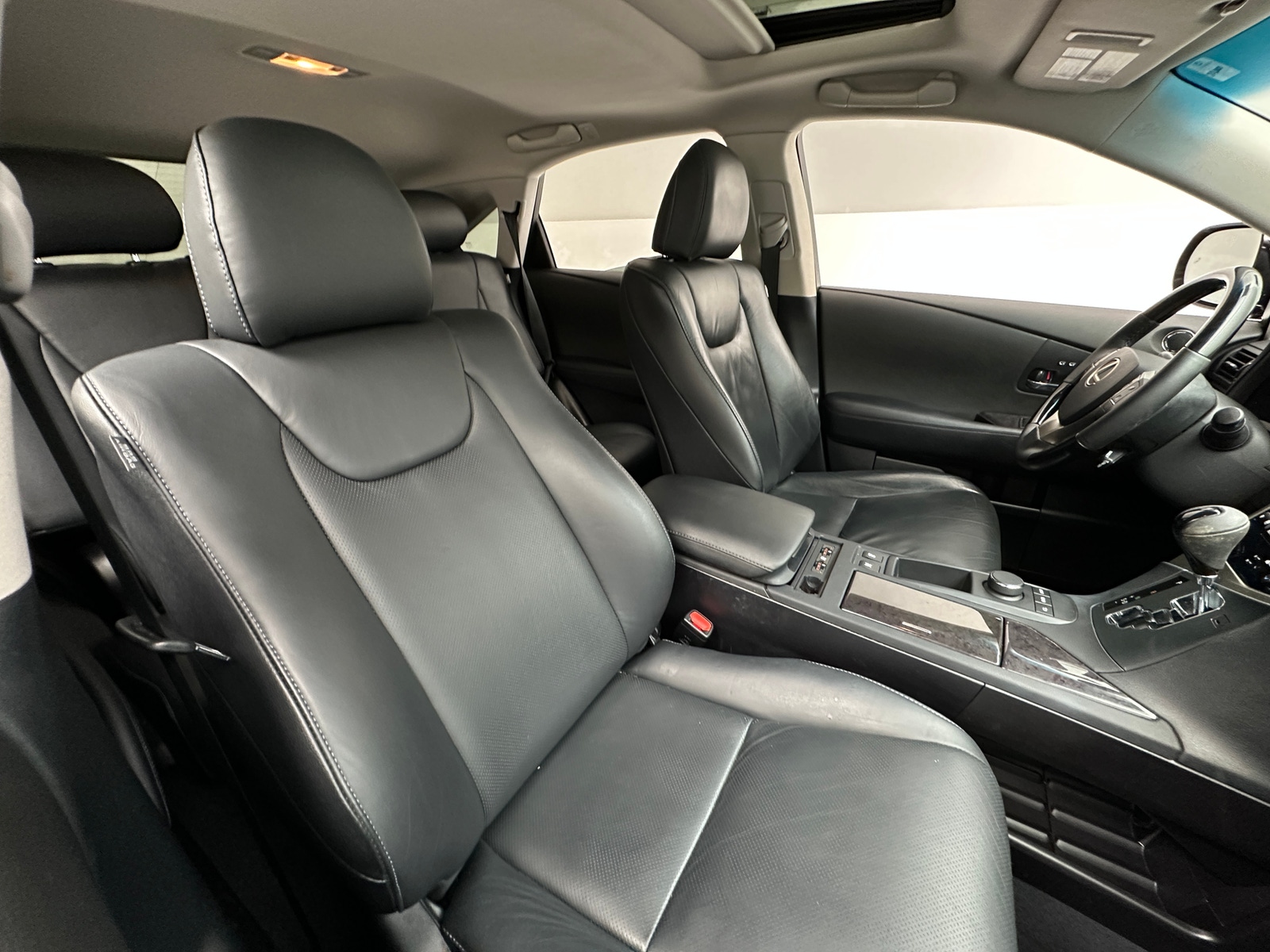 Thumbnail: 2015 Lexus RX - 2