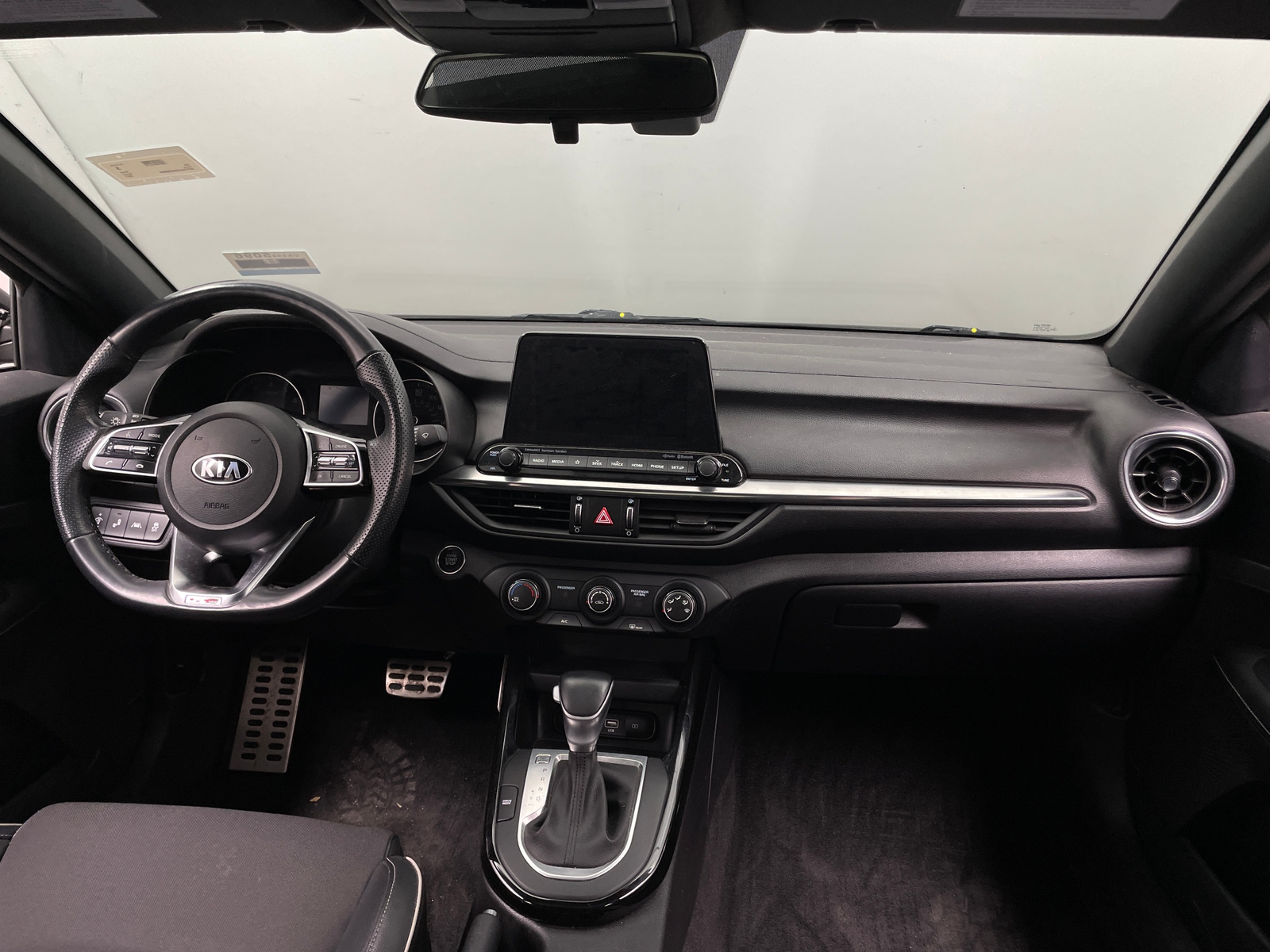 Thumbnail: 2021 Kia Forte - 3