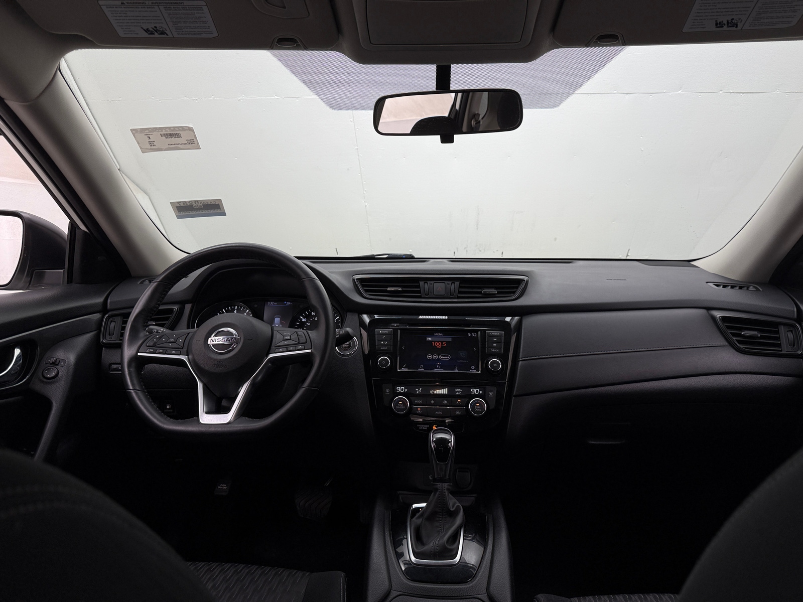 Thumbnail: 2018 Nissan Rogue - 3