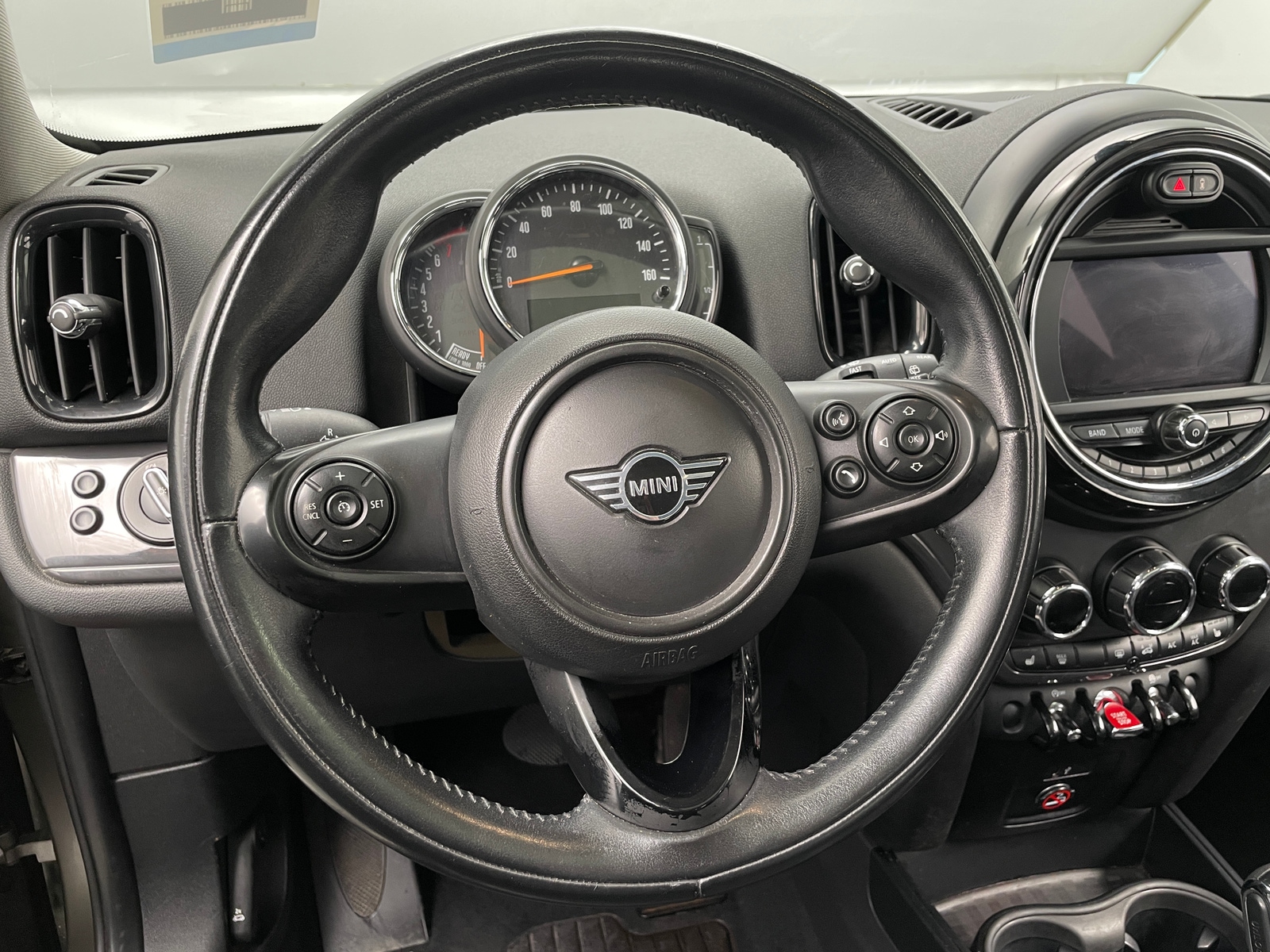 Thumbnail: 2020 MINI Cooper Countryman - 4