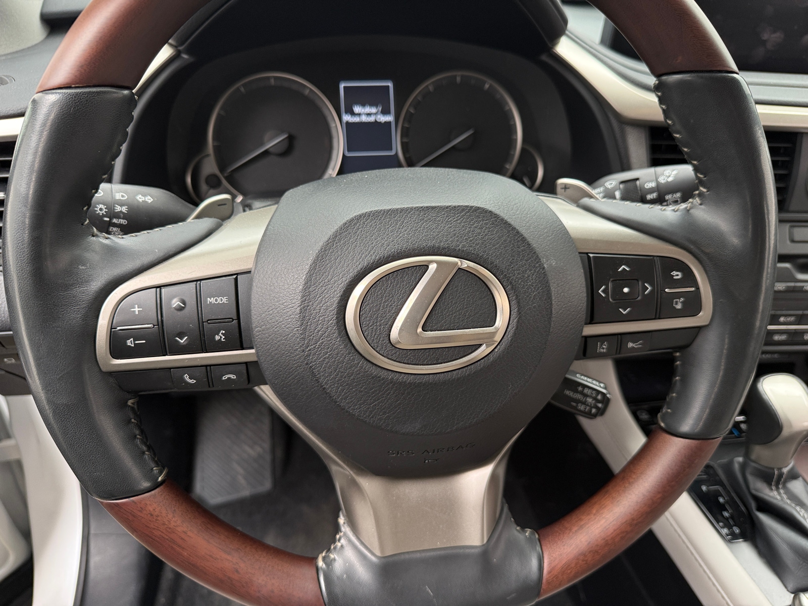 Thumbnail: 2022 Lexus RX - 4