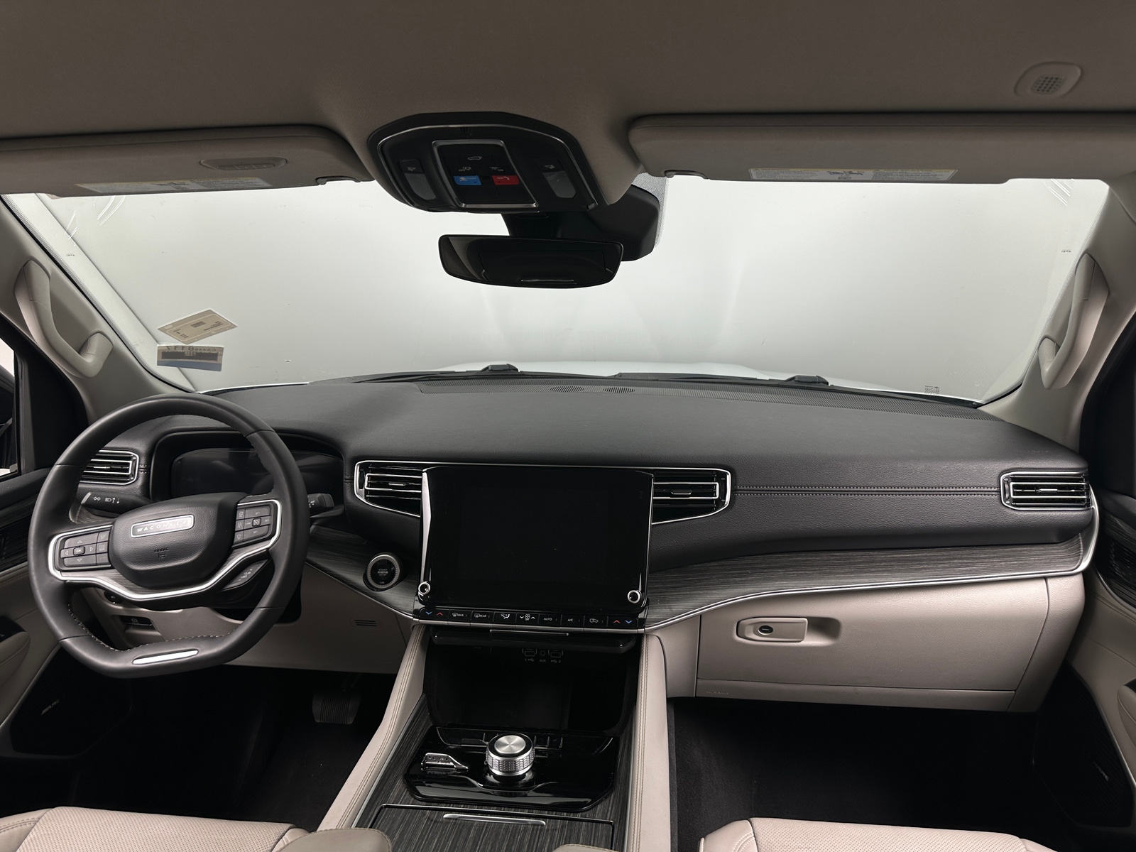 Thumbnail: 2024 Jeep Wagoneer - 2