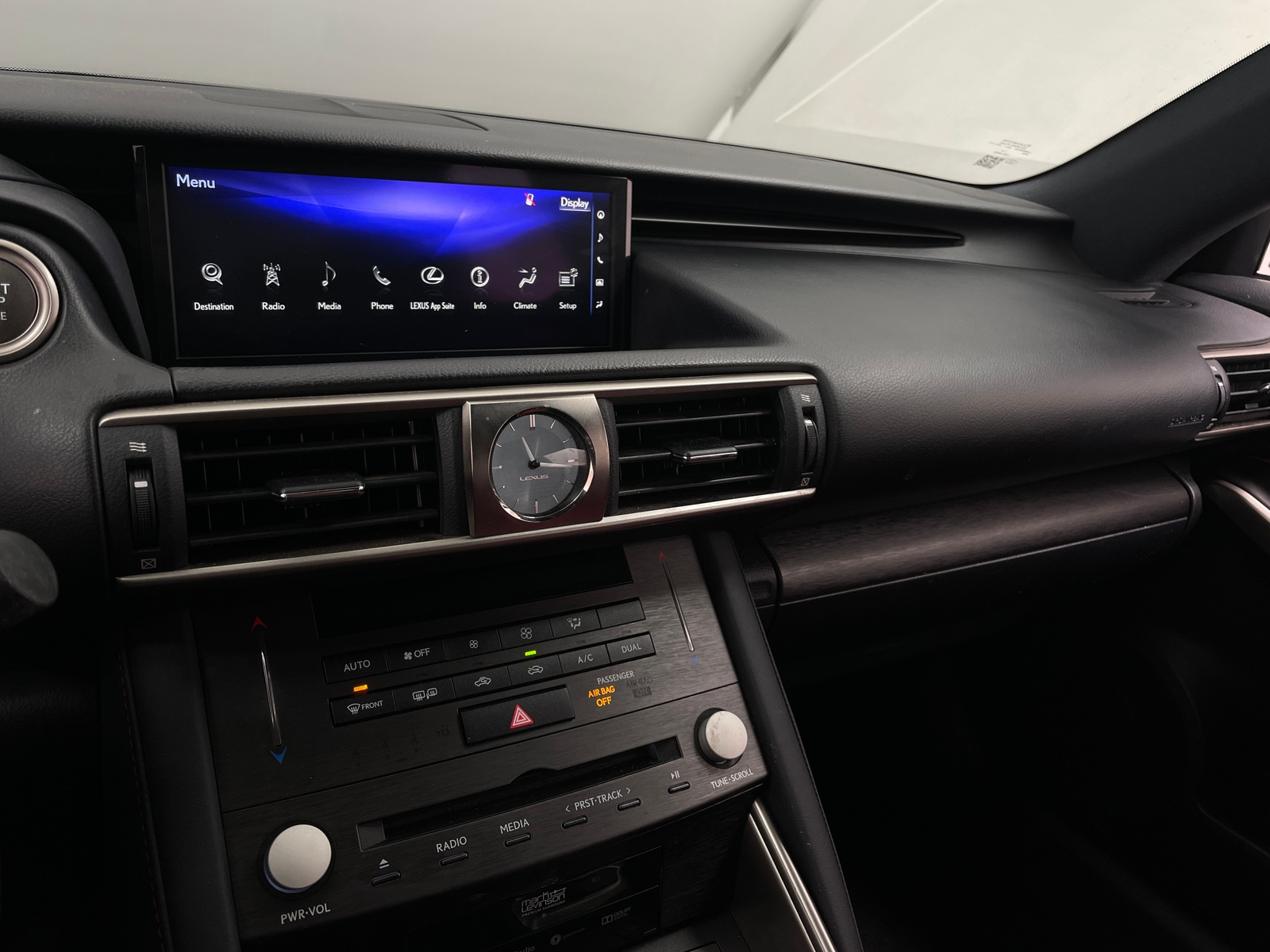 Thumbnail: 2019 Lexus IS - 3