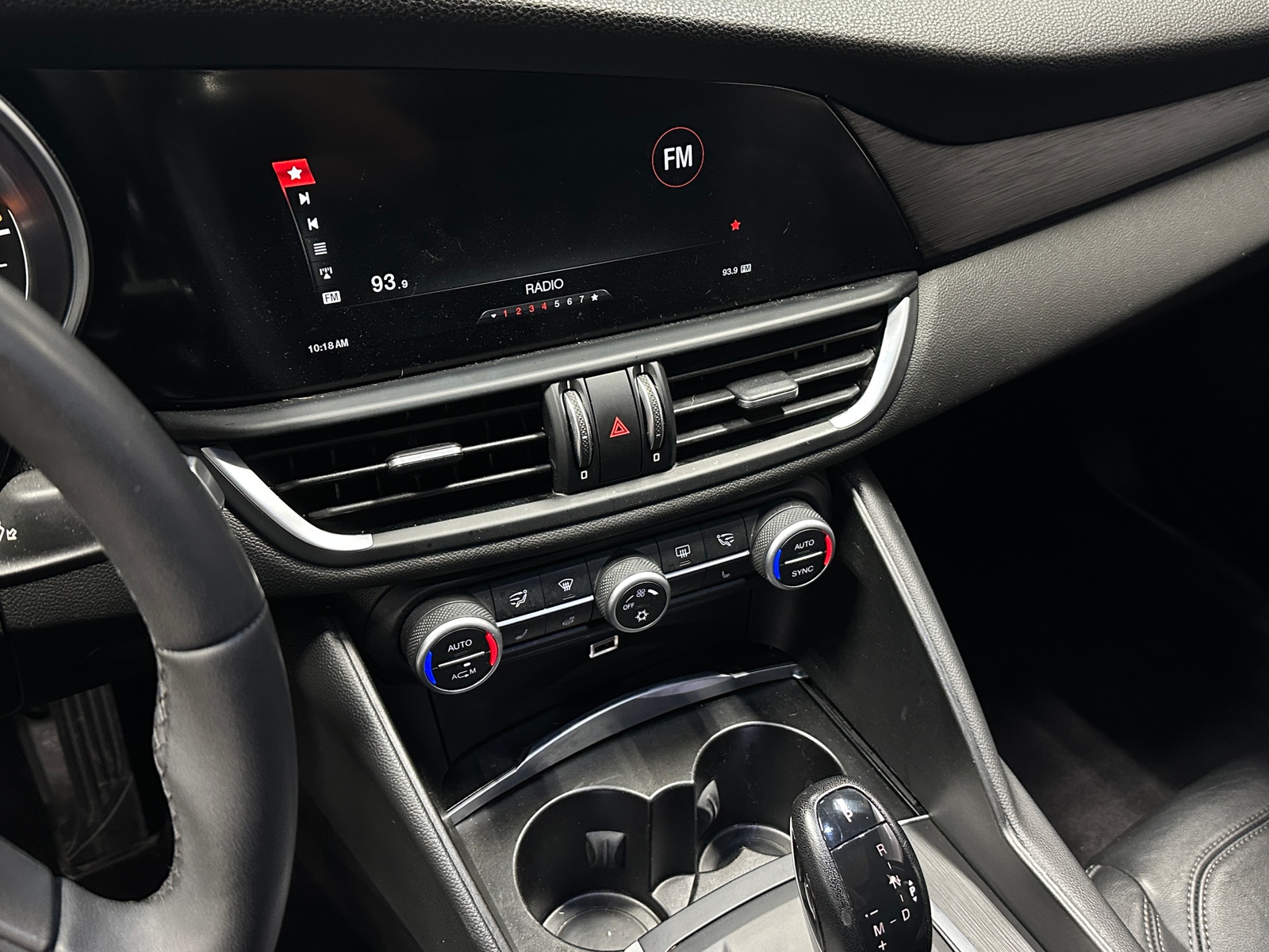 Thumbnail: 2017 Alfa Romeo Giulia - 3