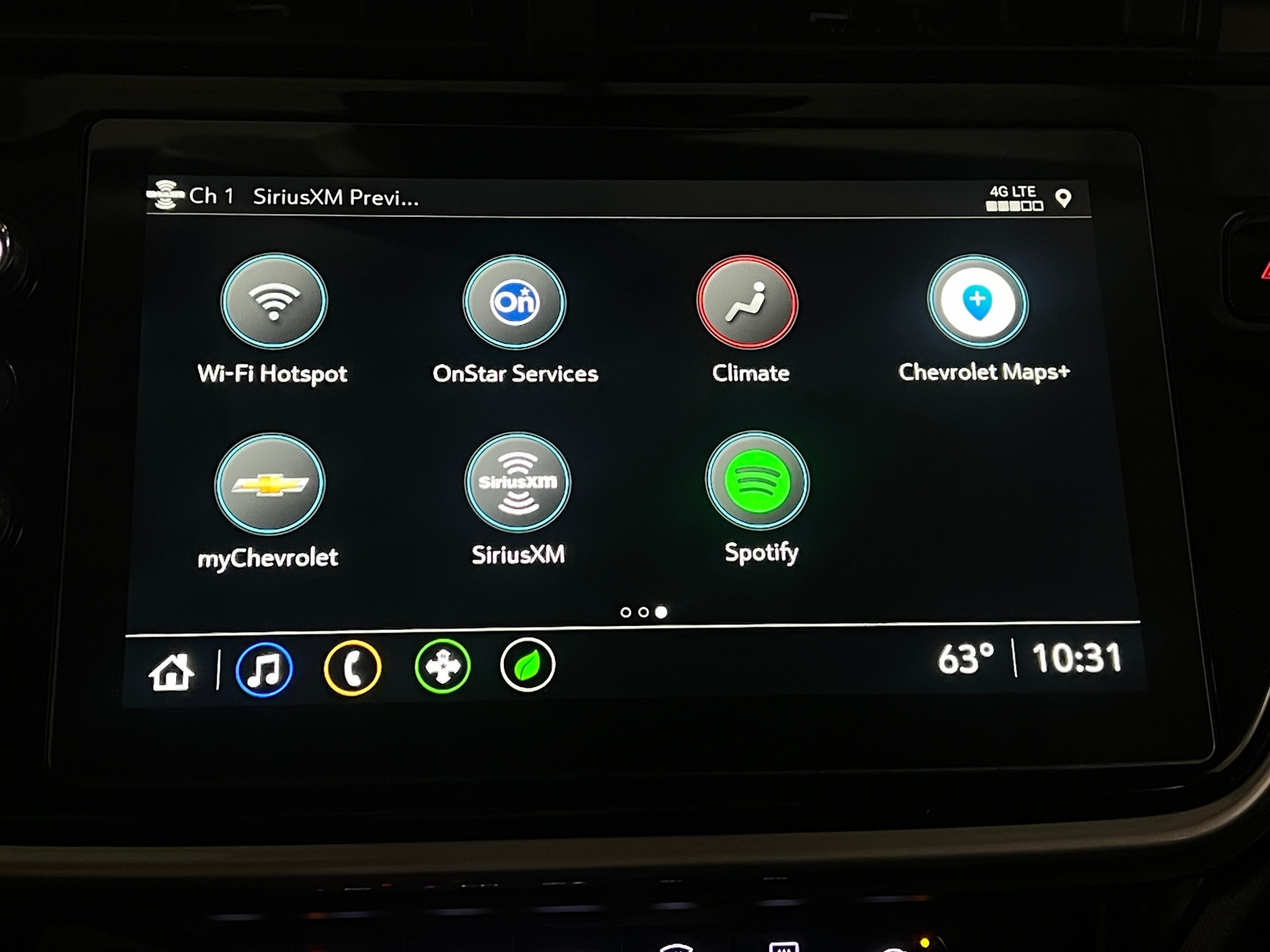 Thumbnail: 2023 Chevrolet Bolt EUV - 4