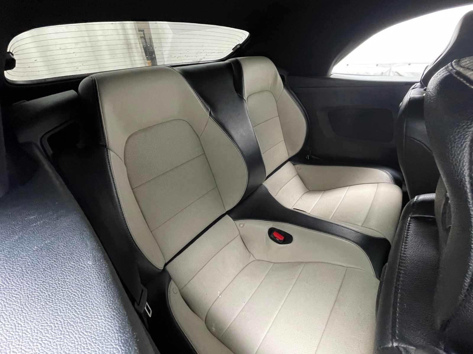 Thumbnail: 2022 Ford Mustang - 6