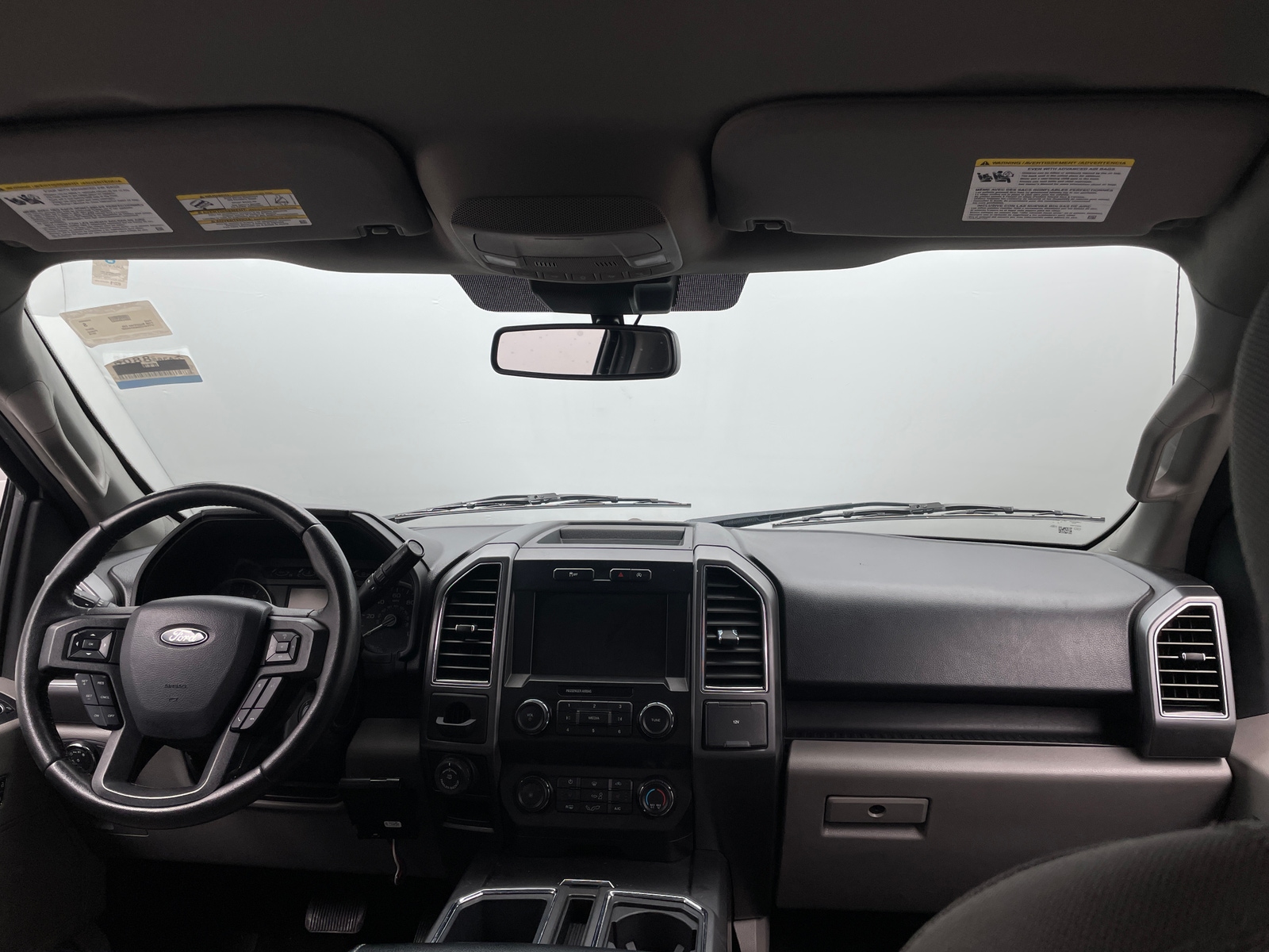 Thumbnail: 2019 Ford Econoline - 3