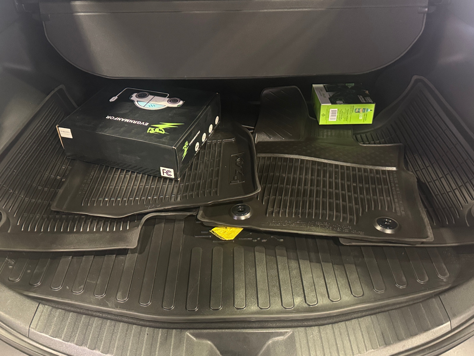 Thumbnail: 2025 Toyota bZ4X - 6