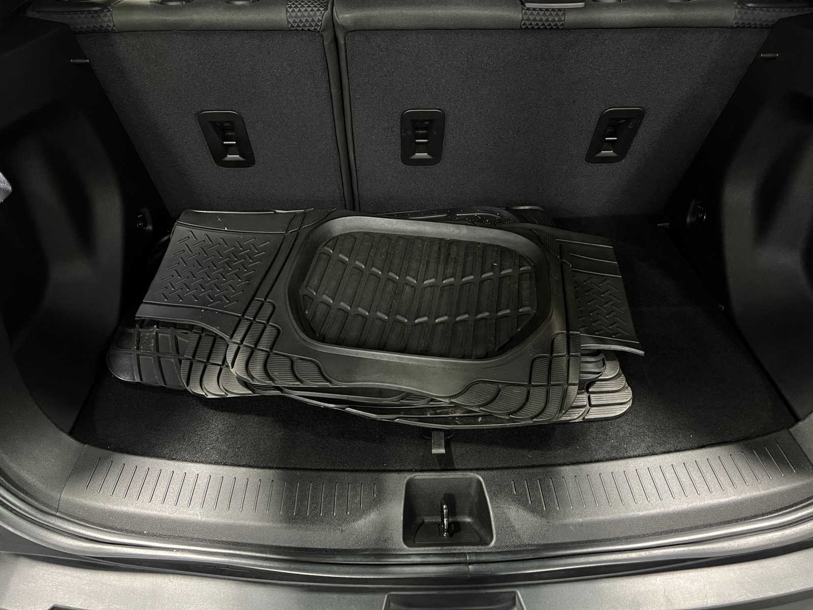 Thumbnail: 2023 Chevrolet Bolt EUV - 7