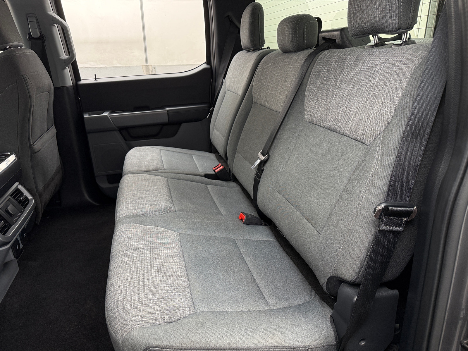 Thumbnail: 2021 Ford Econoline - 6