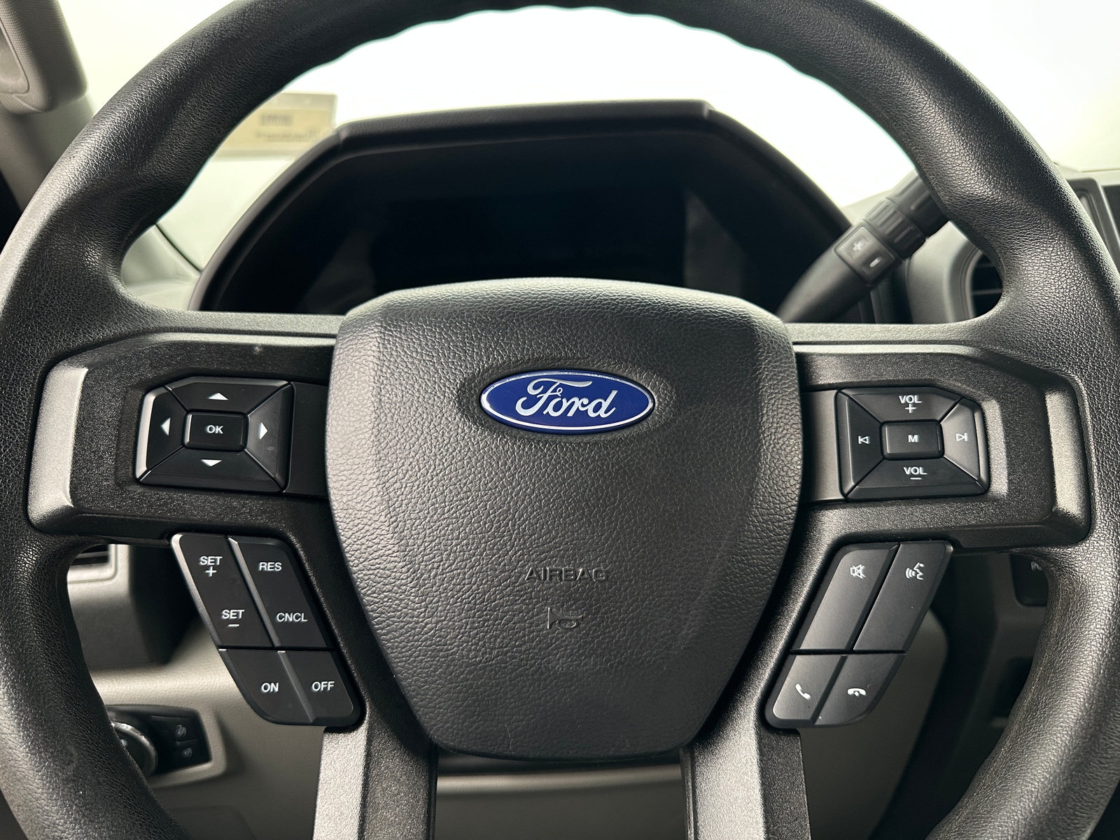 Thumbnail: 2021 Ford Econoline - 5