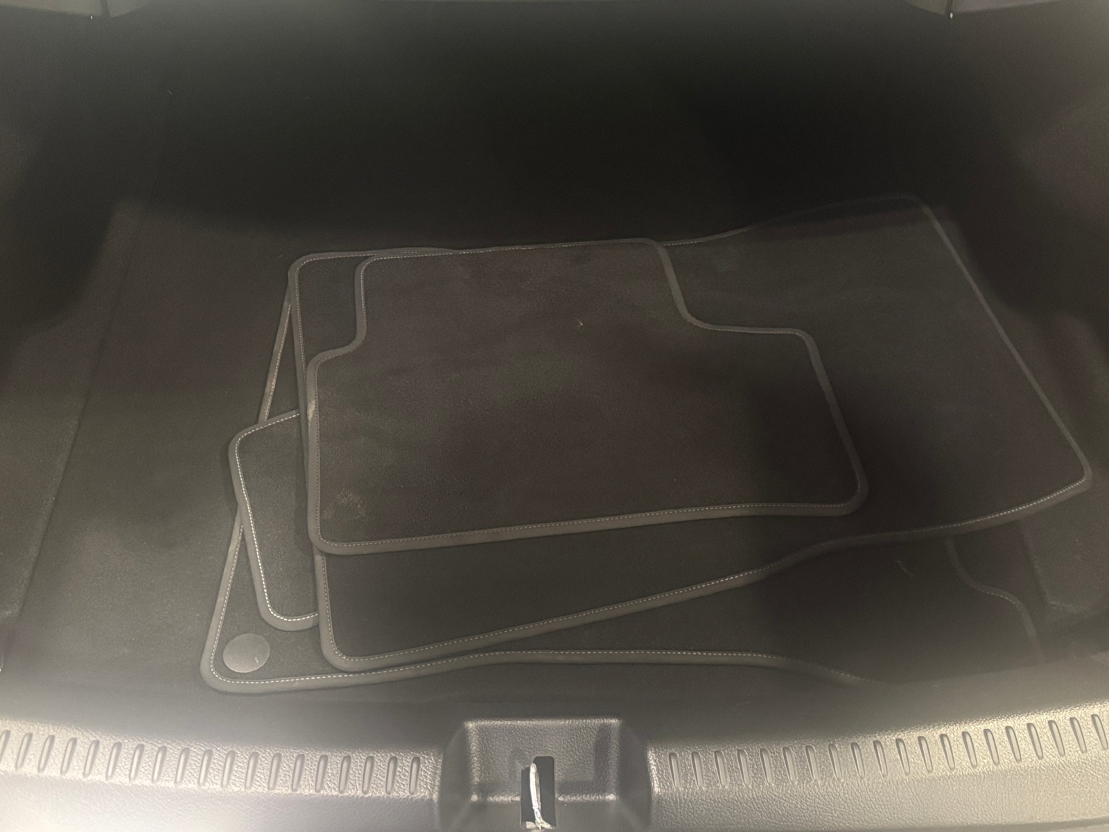 Thumbnail: 2025 Mercedes-Benz CLA - 6