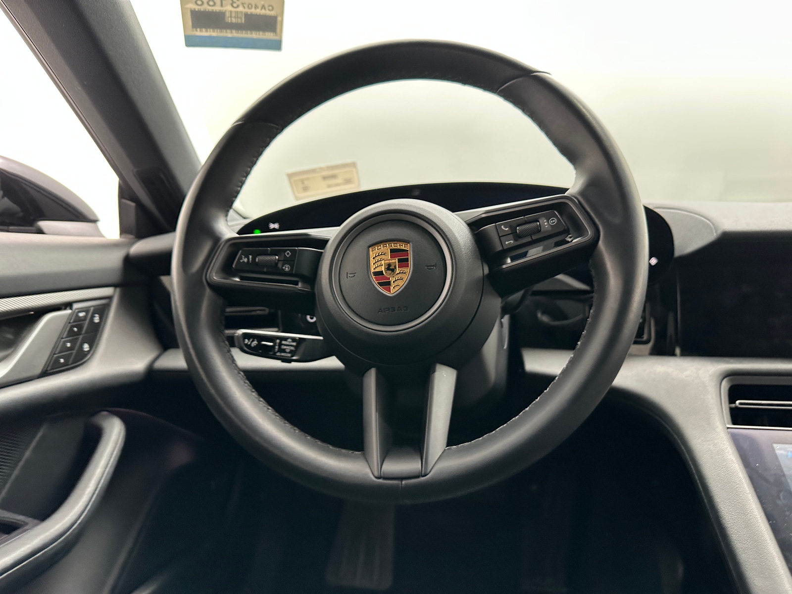 Thumbnail: 2022 Porsche Taycan - 4