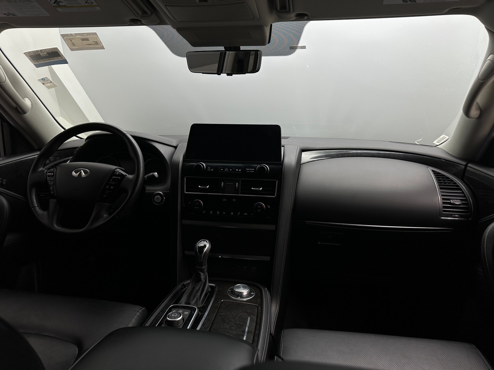 Thumbnail: 2024 INFINITI QX80 - 2