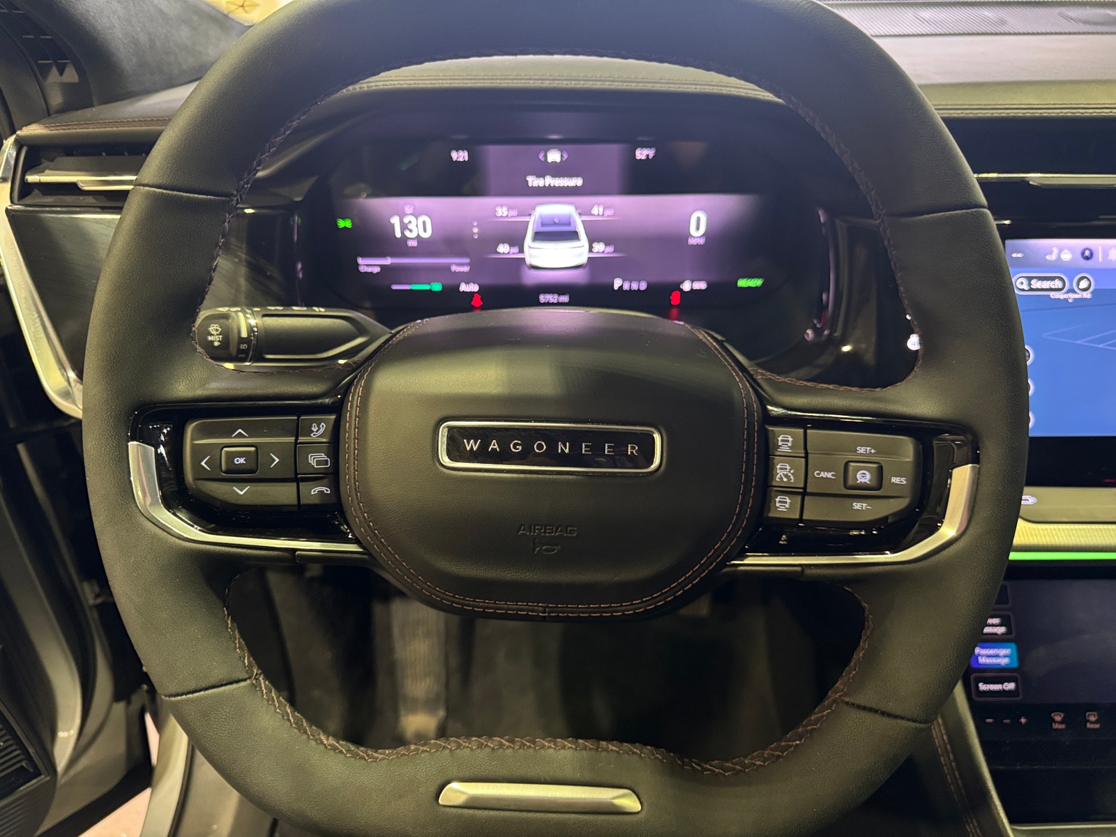 Thumbnail: 2024 Jeep Wagoneer S - 4