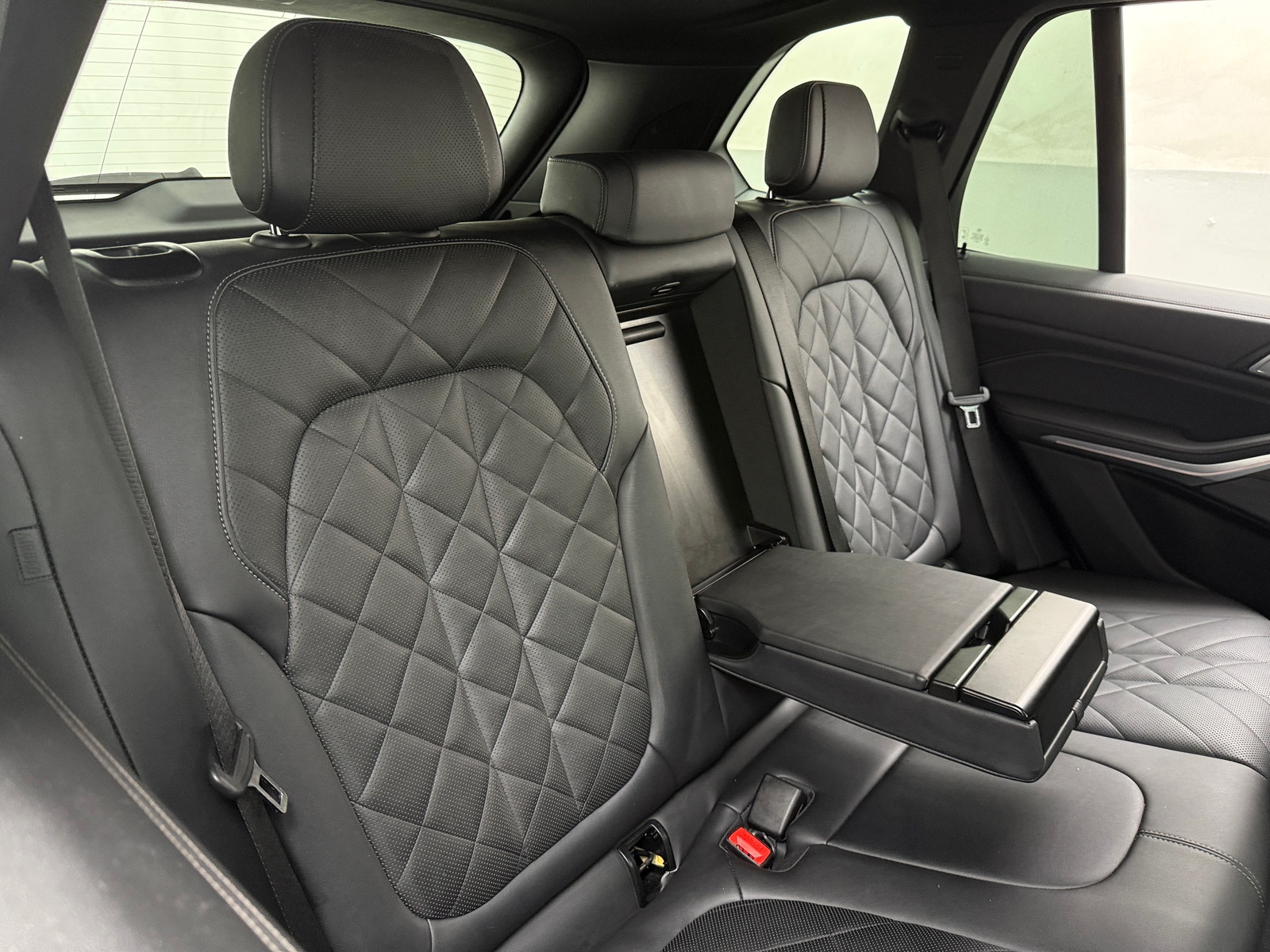 Thumbnail: 2025 BMW X5 - 5