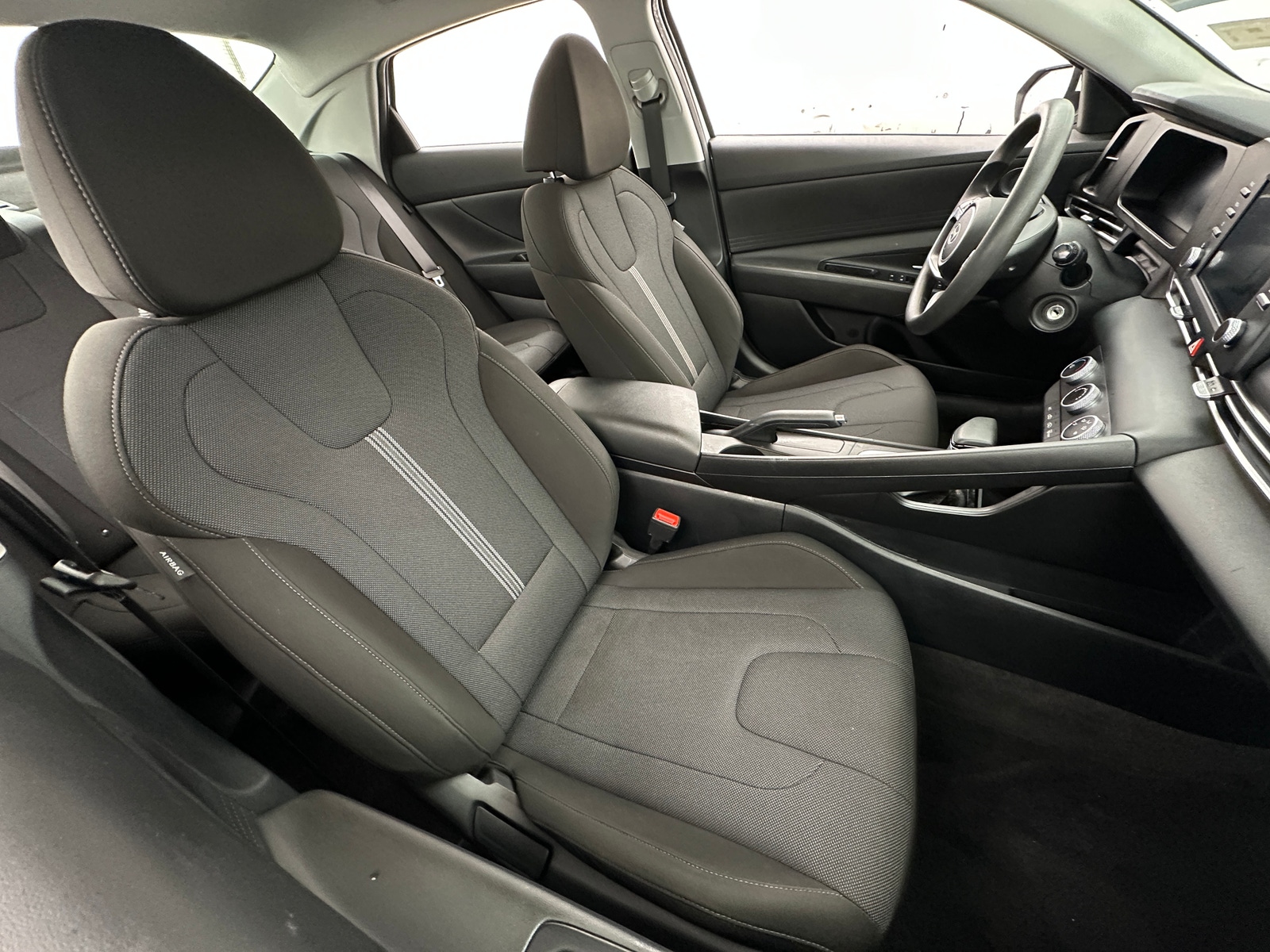 Thumbnail: 2025 Hyundai Elantra - 2