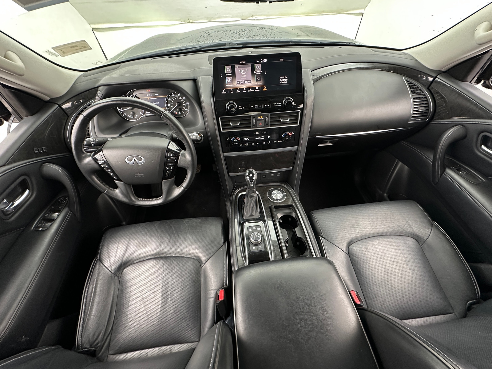 Thumbnail: 2023 INFINITI QX80 - 2