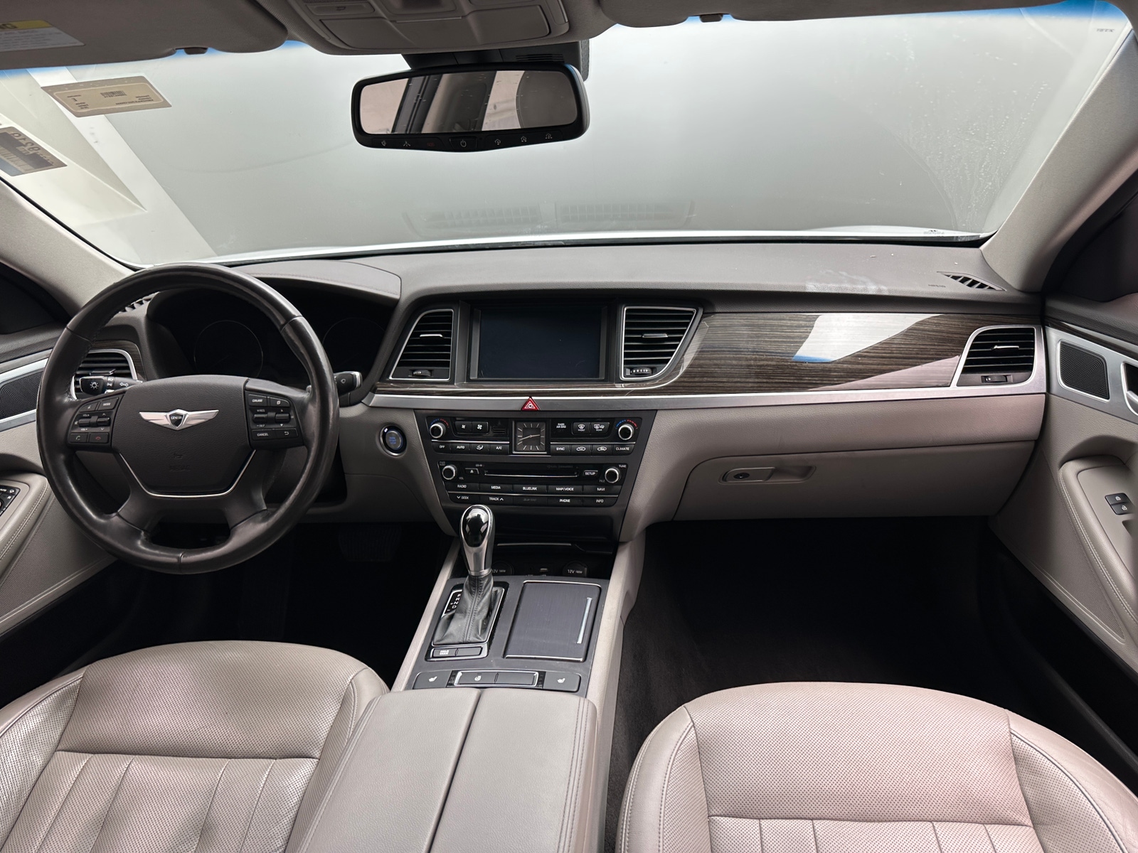 Thumbnail: 2016 Hyundai Genesis - 2