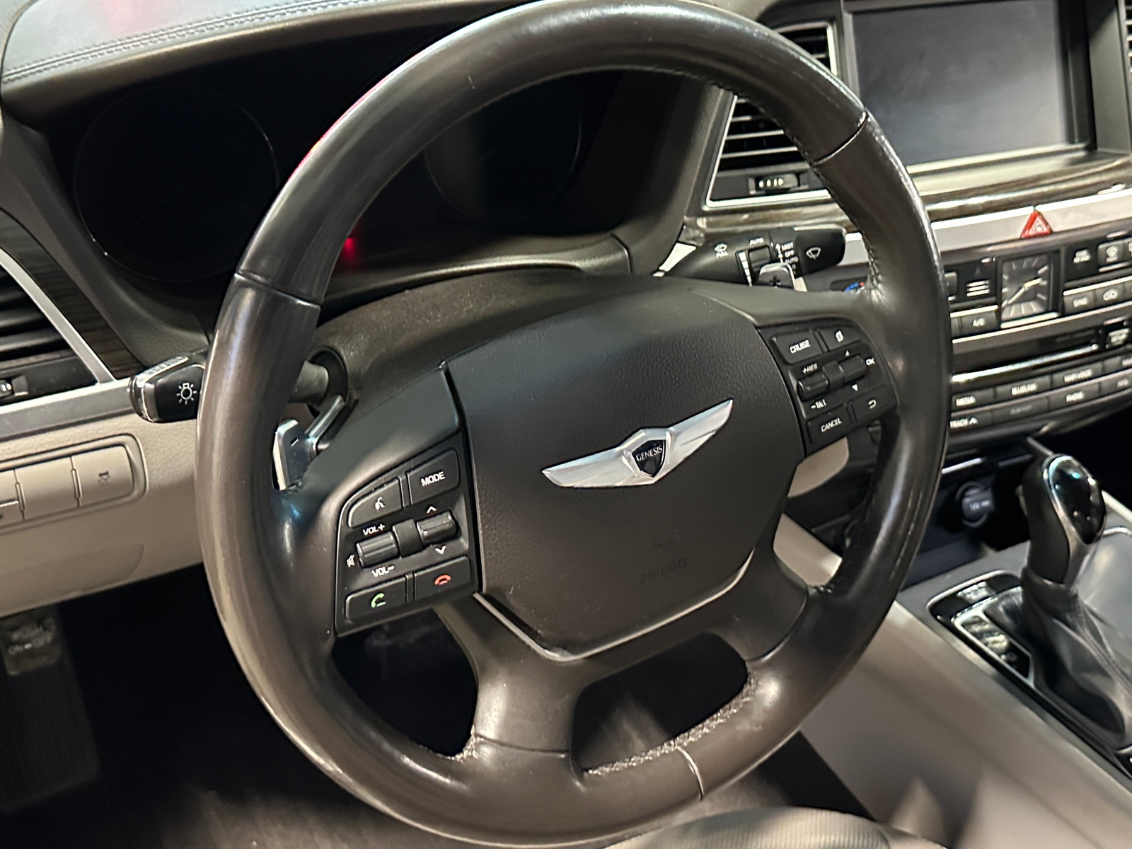 Thumbnail: 2016 Hyundai Genesis - 4