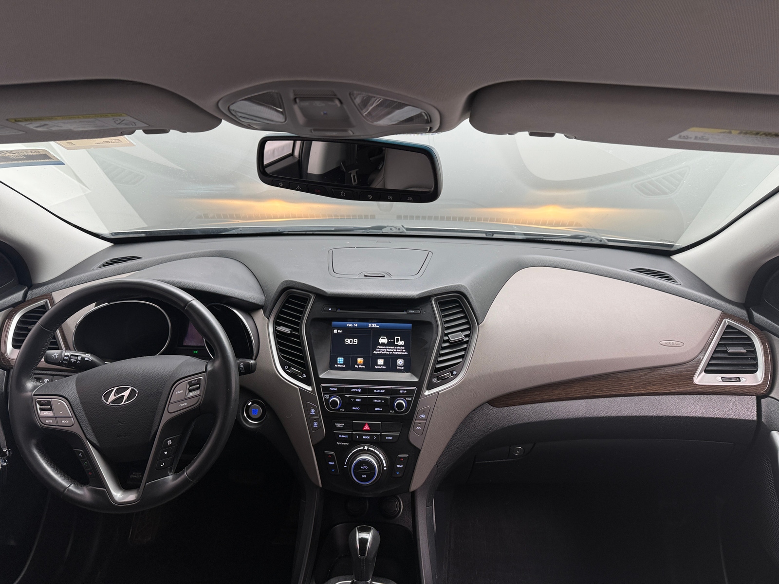 Thumbnail: 2017 Hyundai Santa Fe - 2