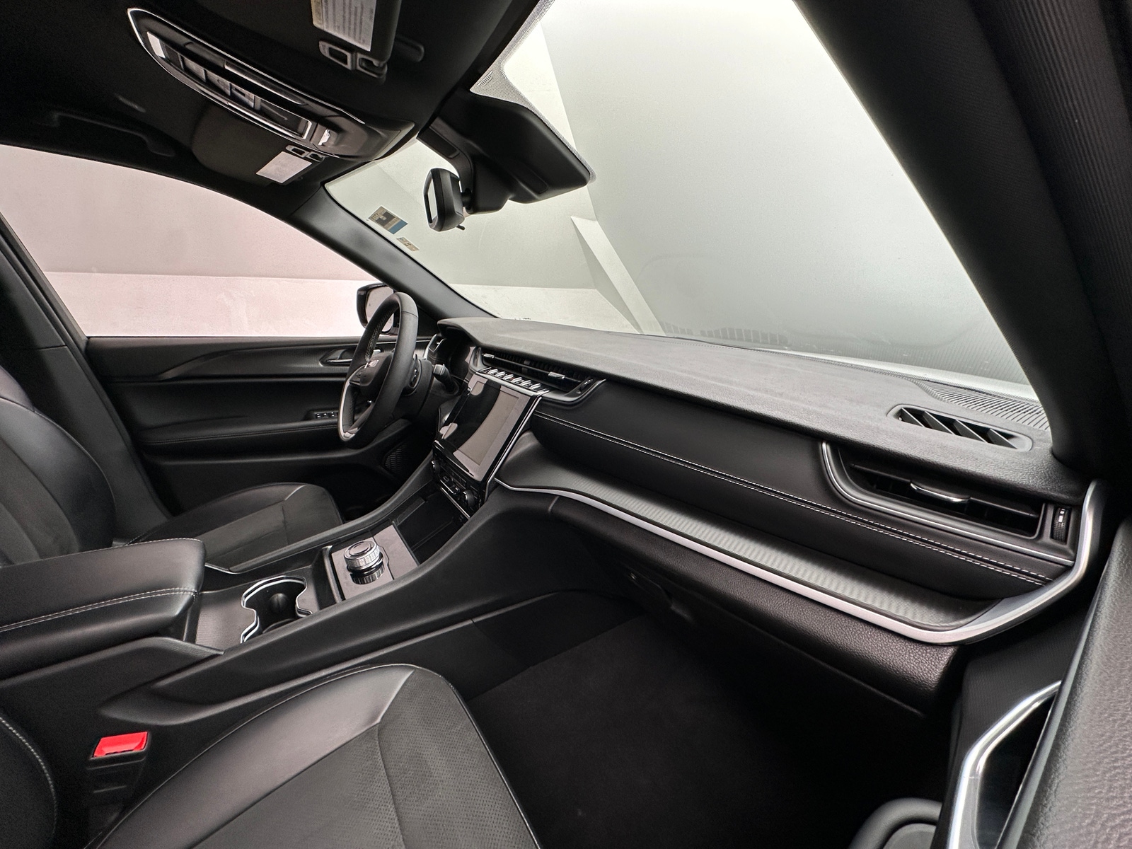 Thumbnail: 2024 Jeep Grand Cherokee - 2