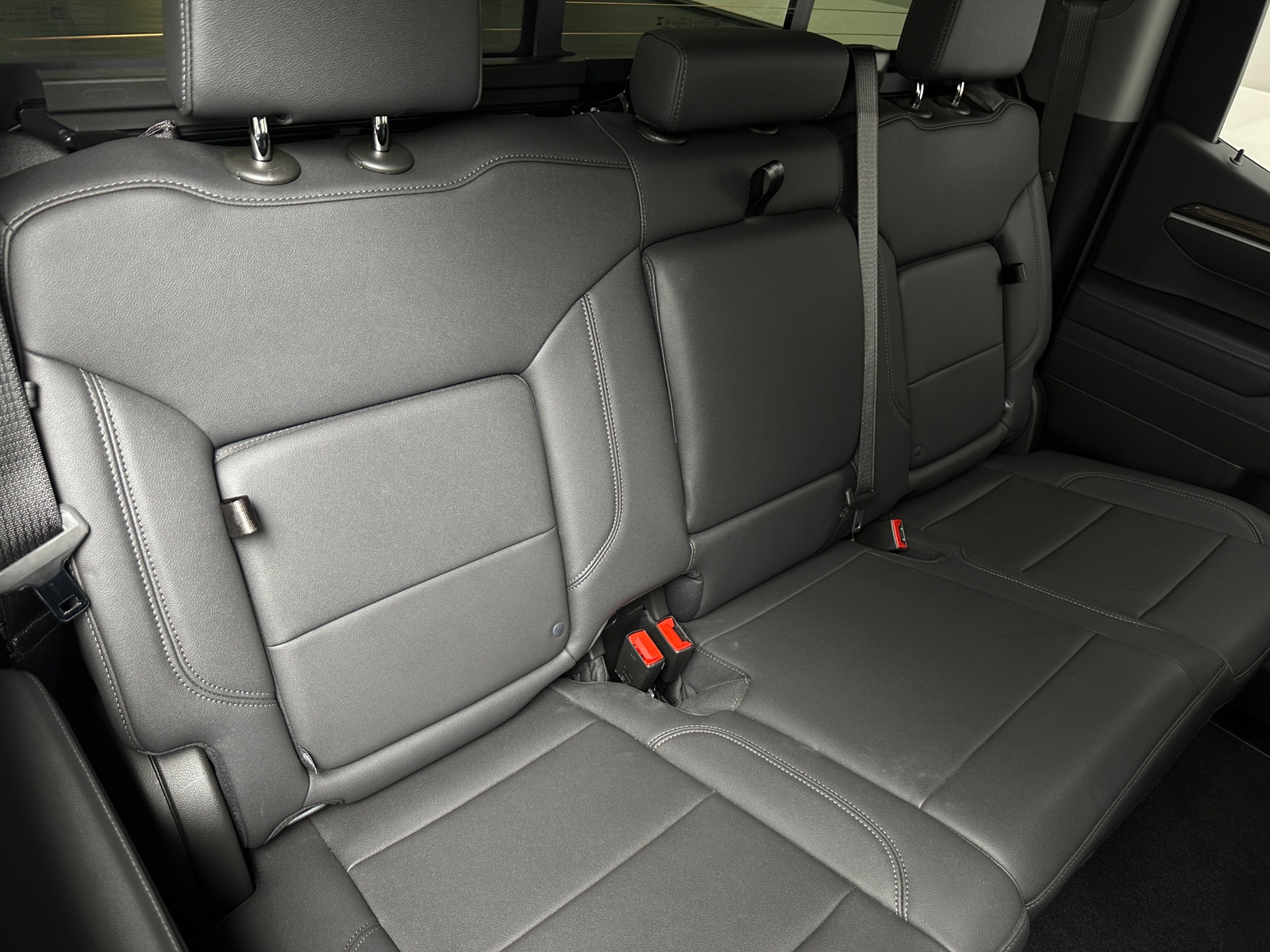 Thumbnail: 2025 Chevrolet Silverado 1500 - 6