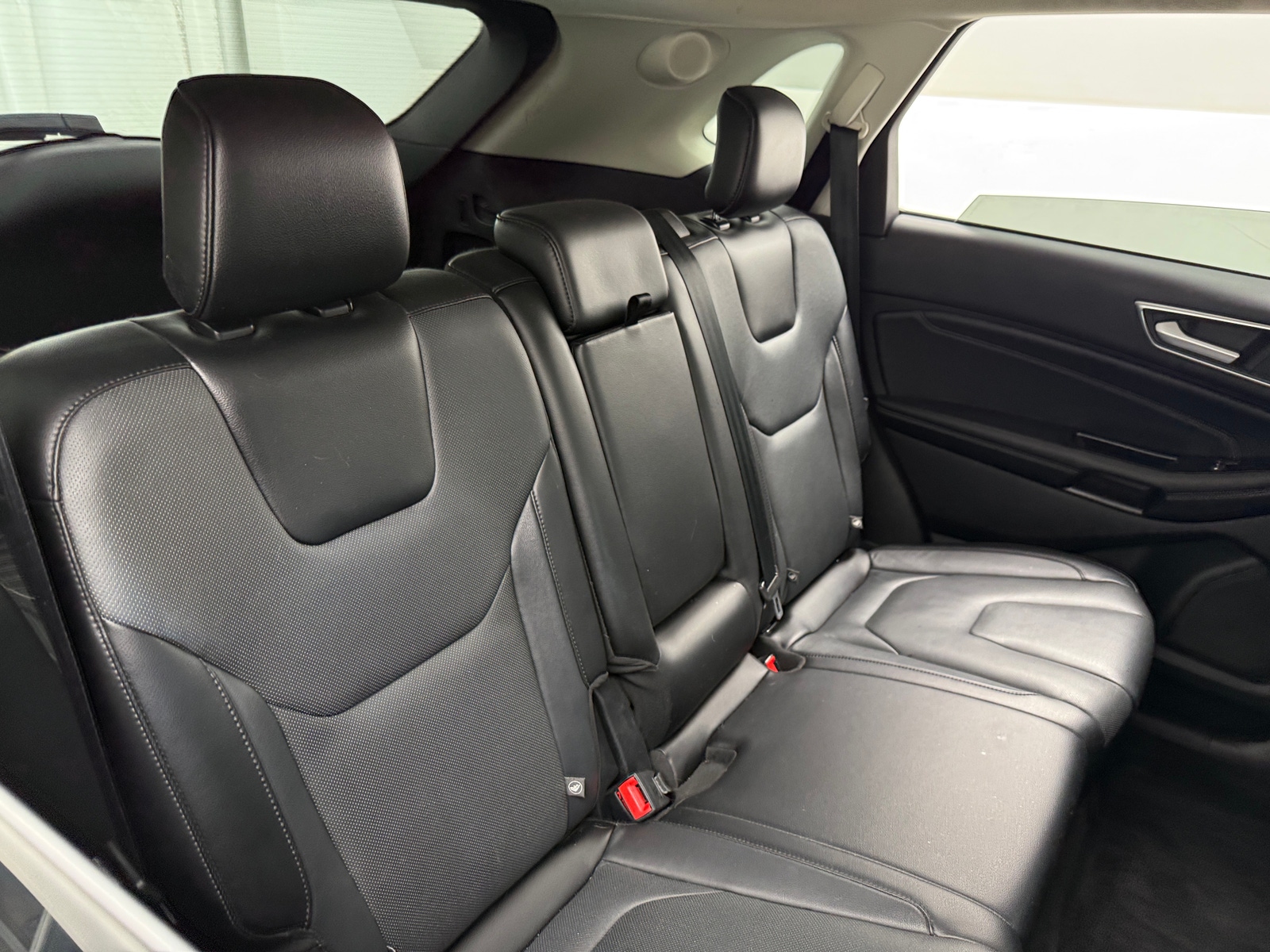 Thumbnail: 2017 Ford Edge - 5