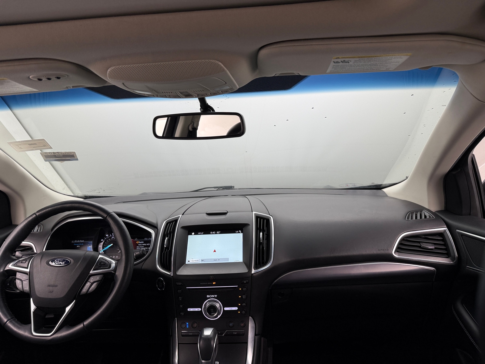 Thumbnail: 2017 Ford Edge - 2