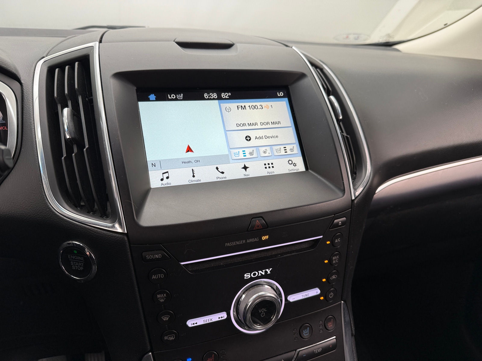 Thumbnail: 2017 Ford Edge - 3