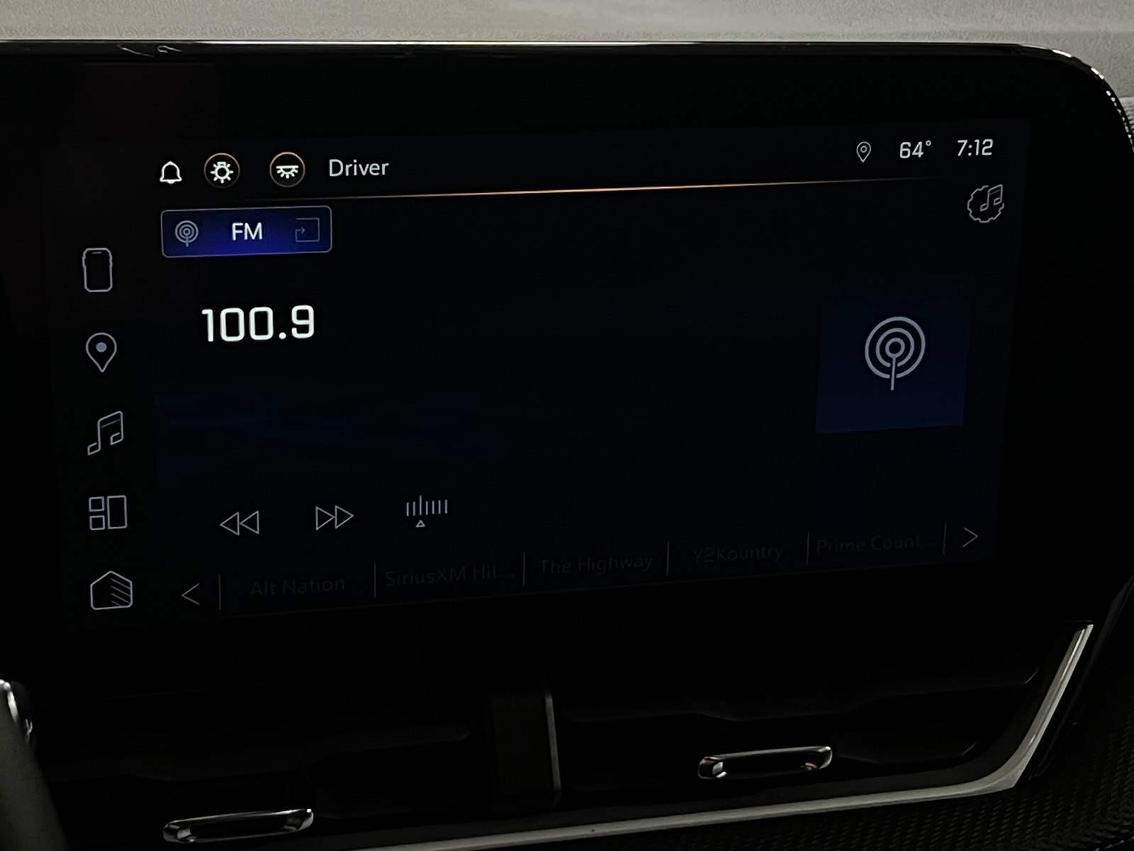 Thumbnail: 2025 Chevrolet Equinox - 4