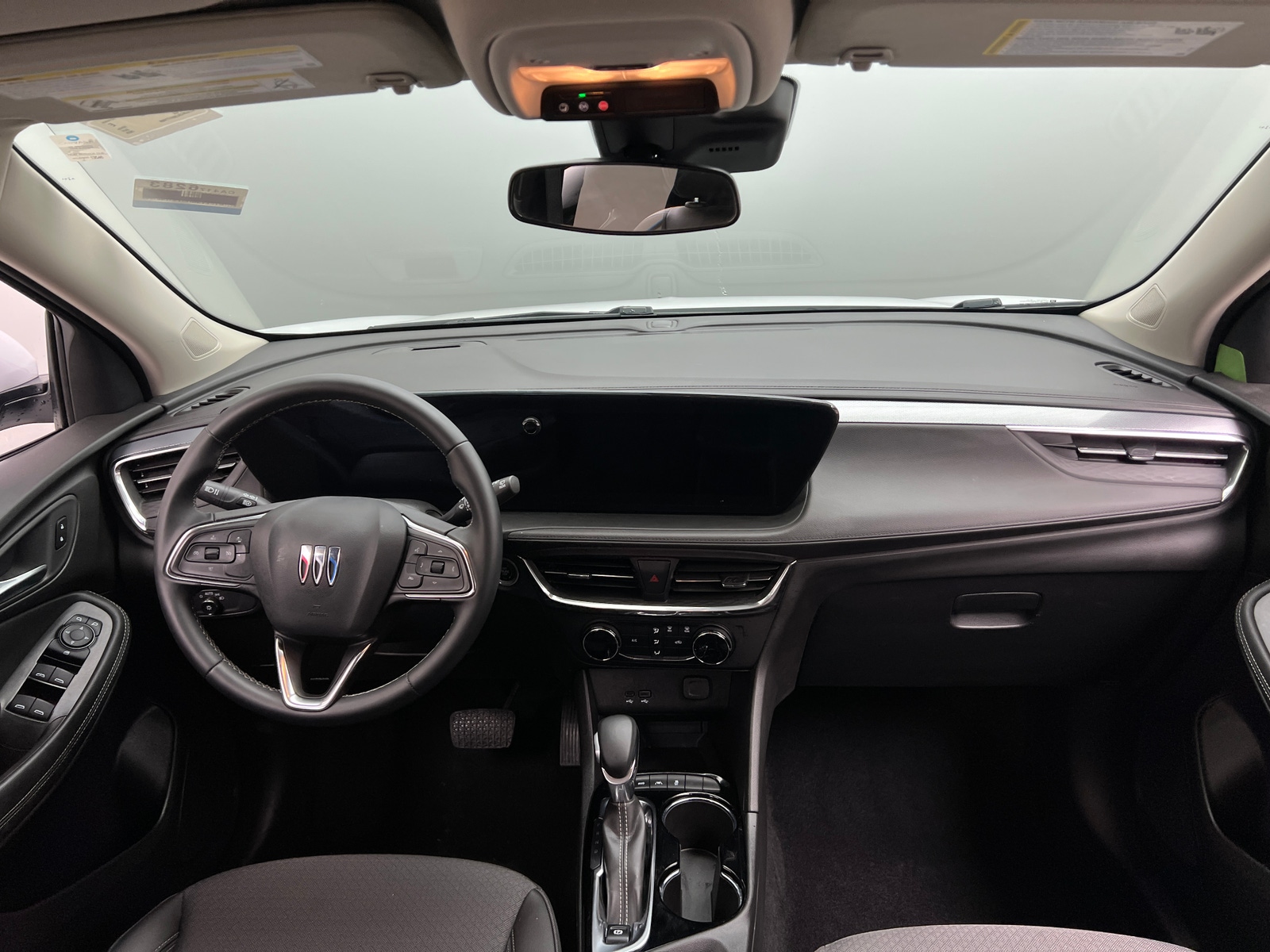 Thumbnail: 2025 Buick Encore GX - 2