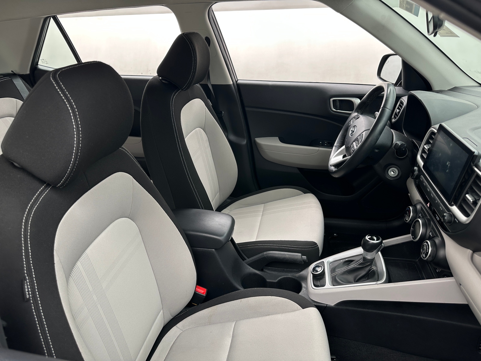 Thumbnail: 2021 Hyundai Venue - 2