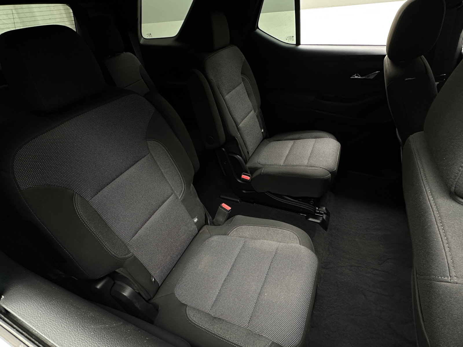 Thumbnail: 2023 Chevrolet Traverse - 6