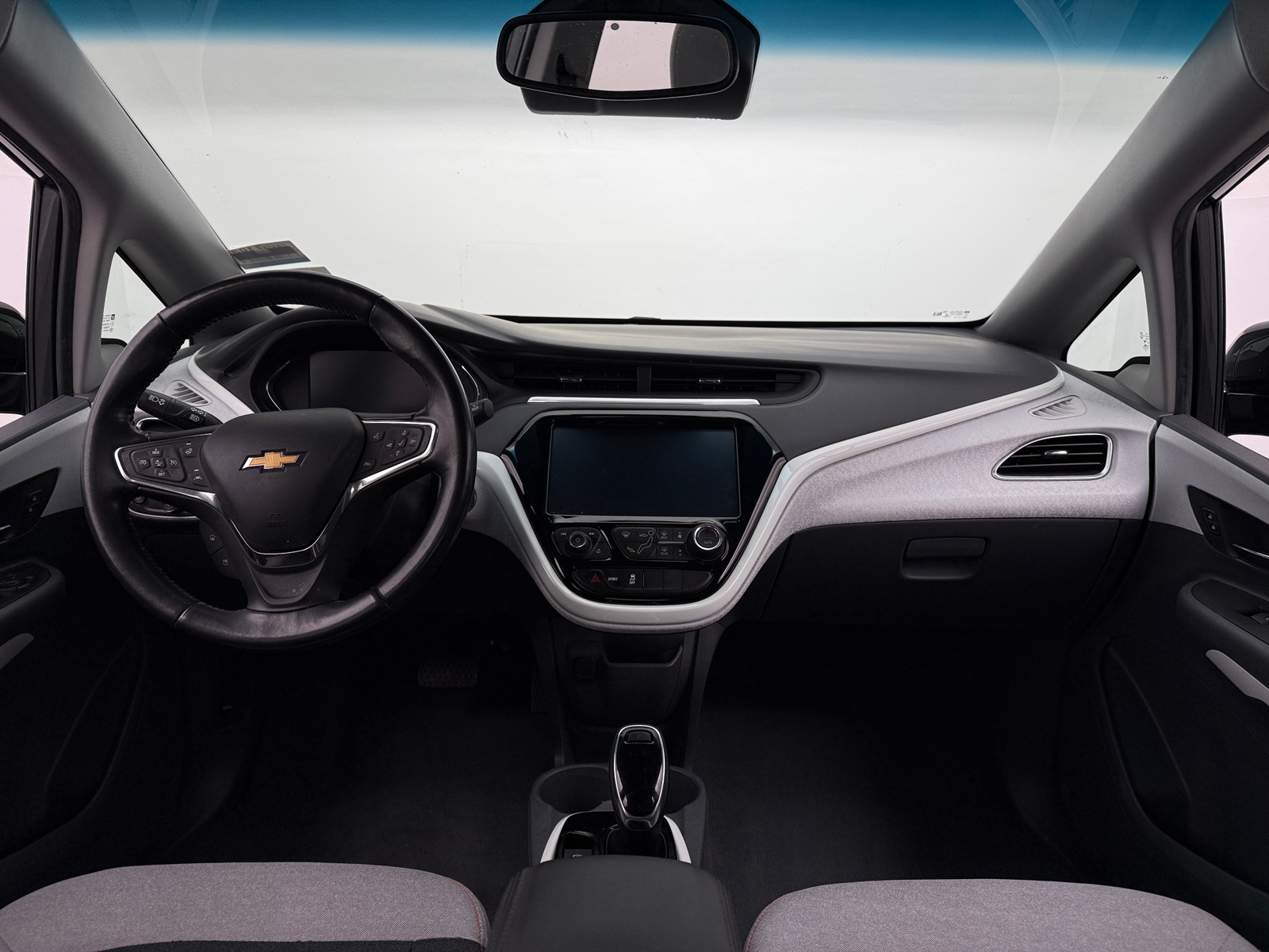 Thumbnail: 2021 Chevrolet Bolt EV - 3