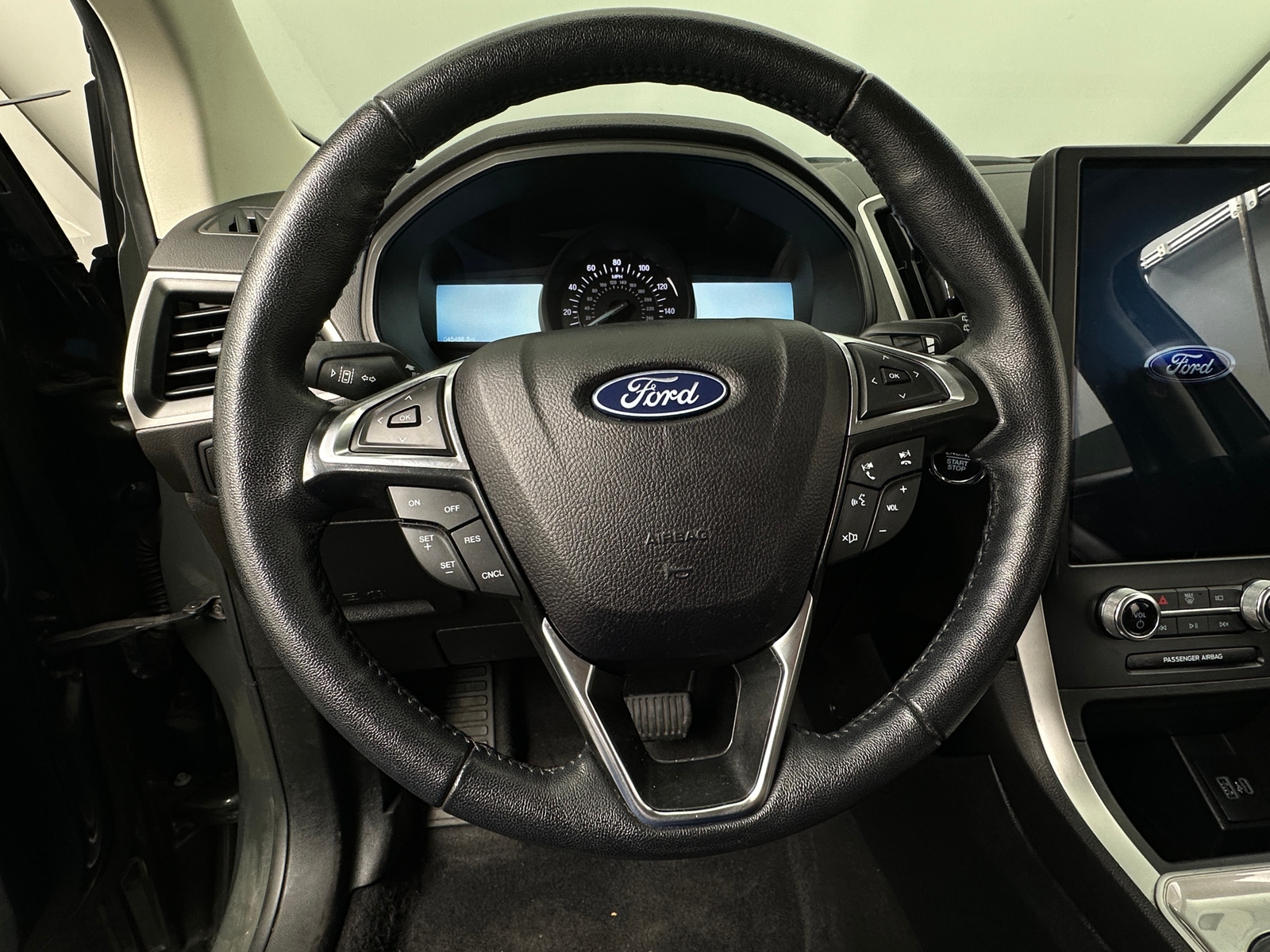 Thumbnail: 2024 Ford Edge - 4