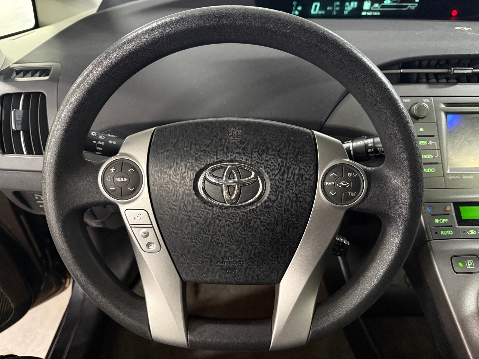 Thumbnail: 2014 Toyota Prius - 5