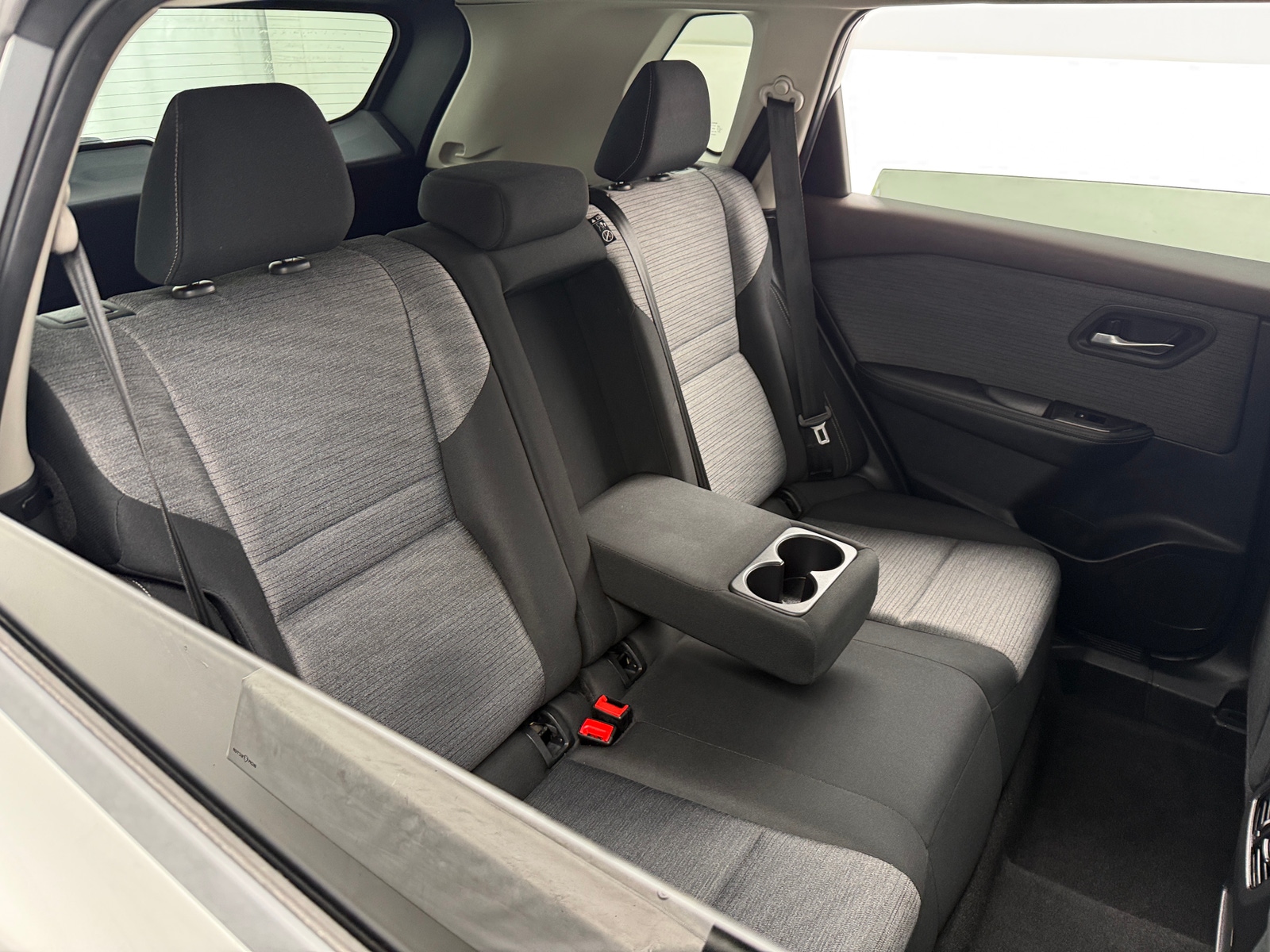 Thumbnail: 2021 Nissan Rogue - 6