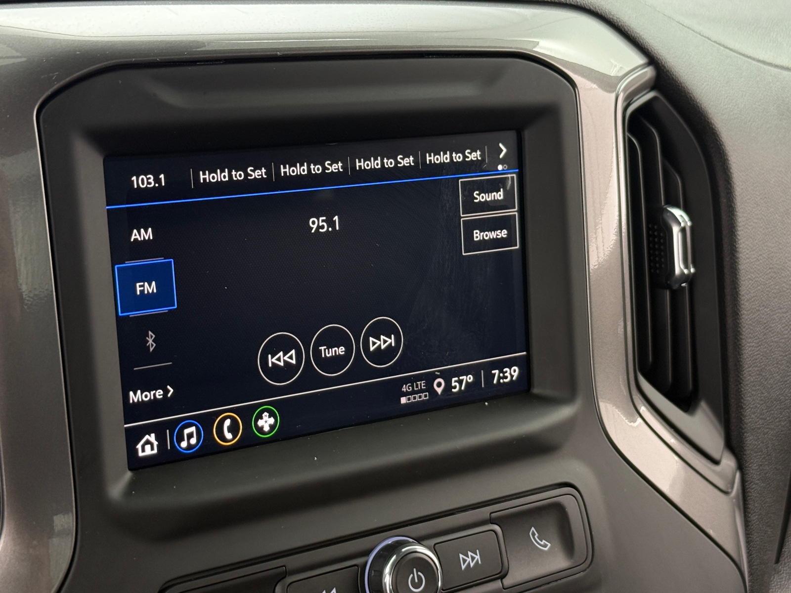 Thumbnail: 2025 GMC Sierra 1500 - 4