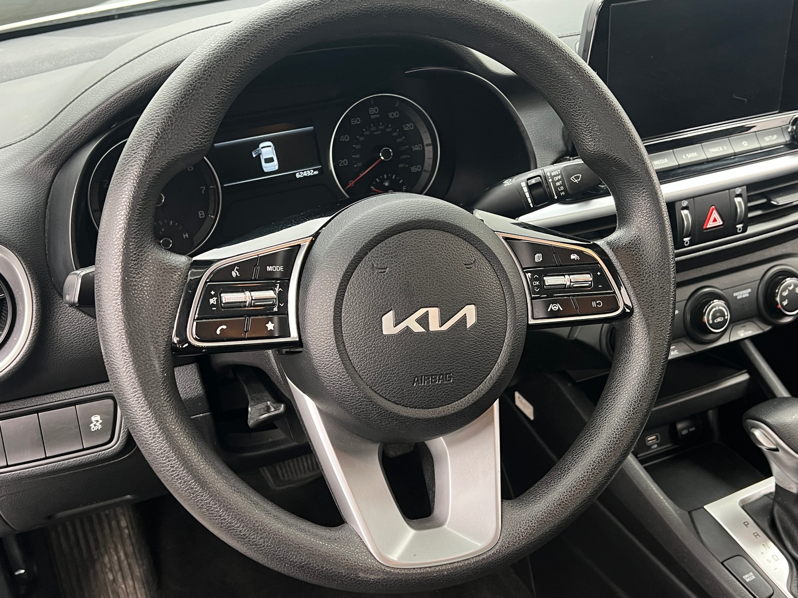 Thumbnail: 2022 Kia Forte - 5