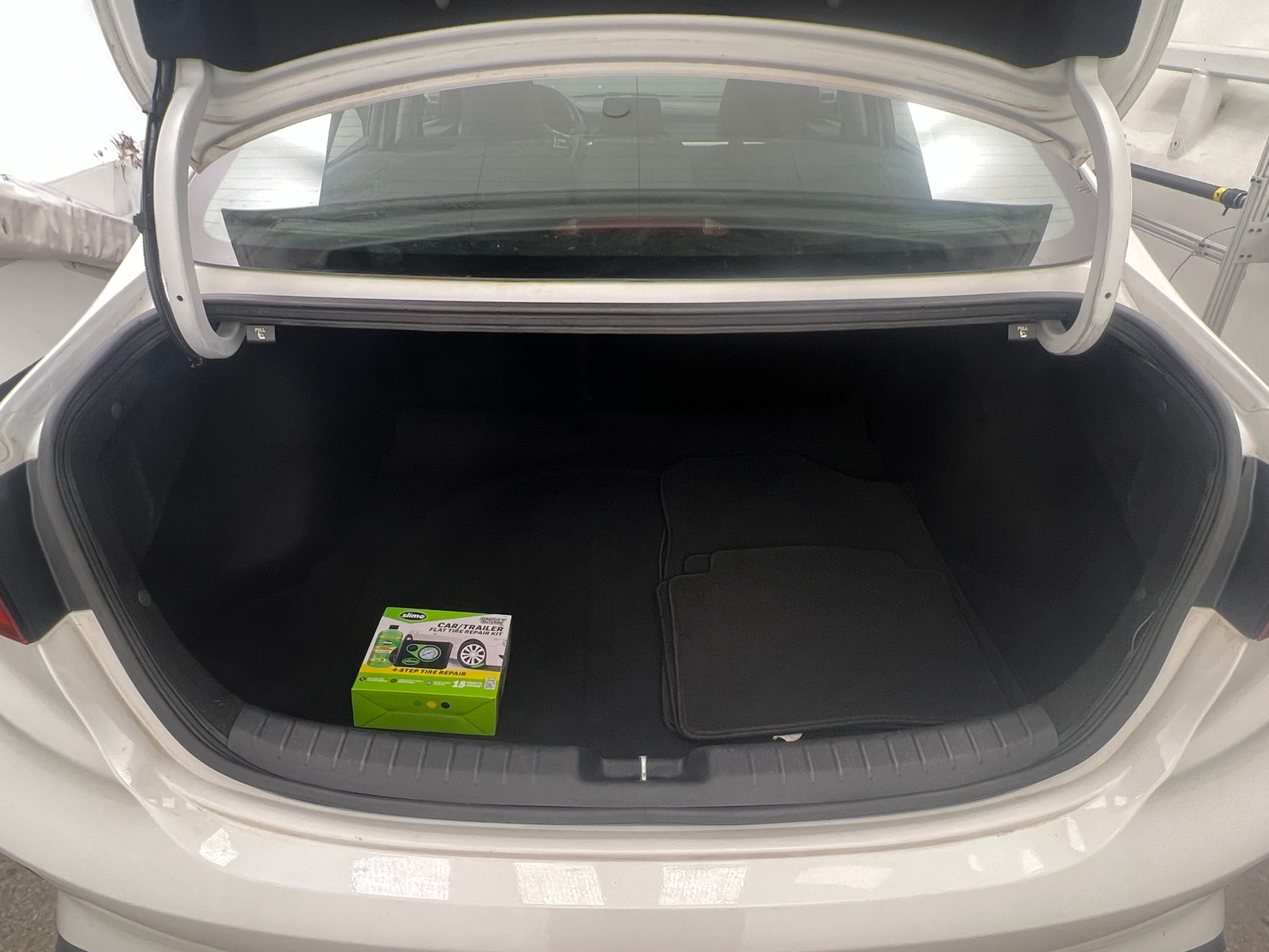 Thumbnail: 2022 Kia Forte - 7