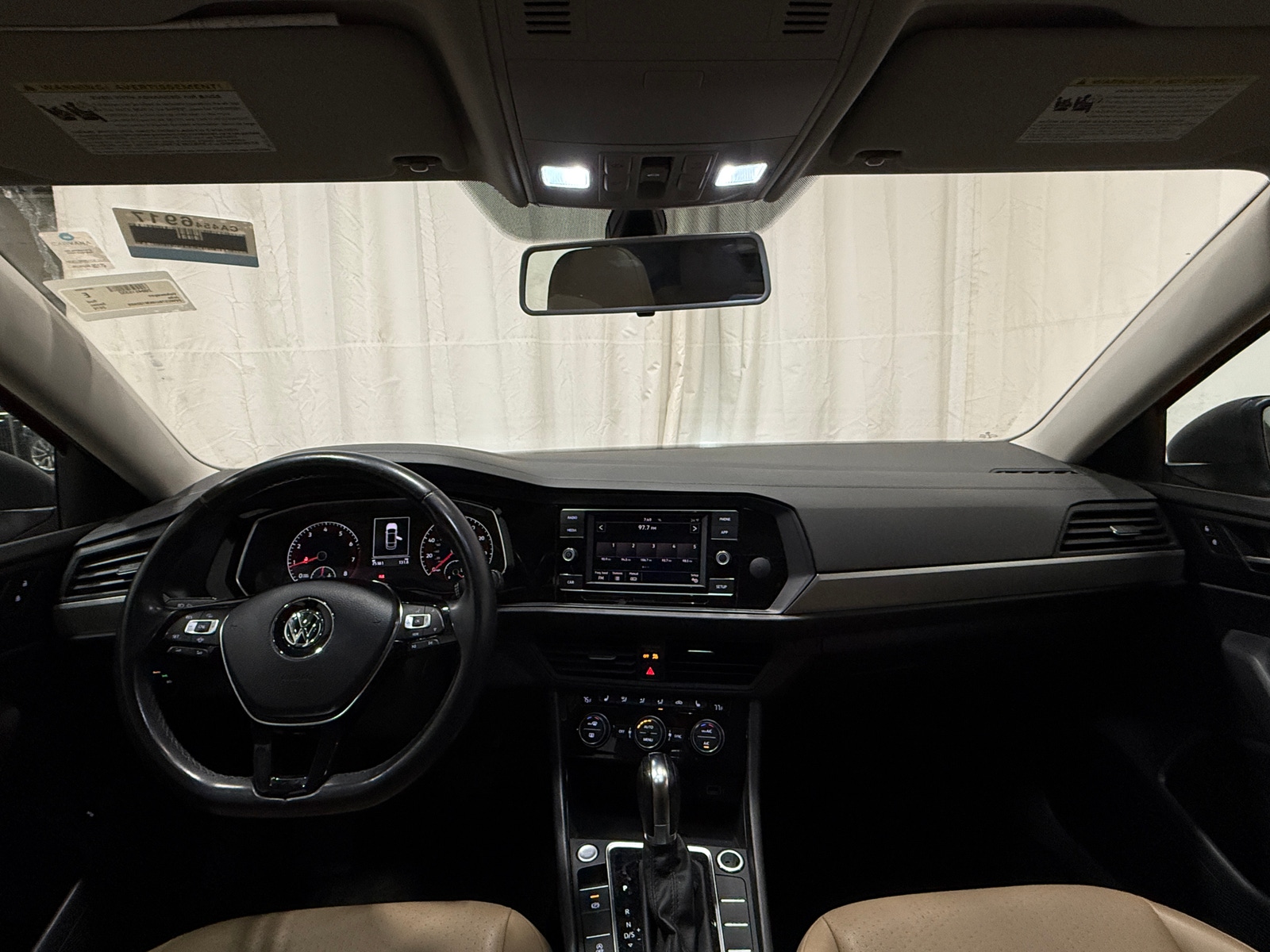 Thumbnail: 2019 Volkswagen Jetta - 3