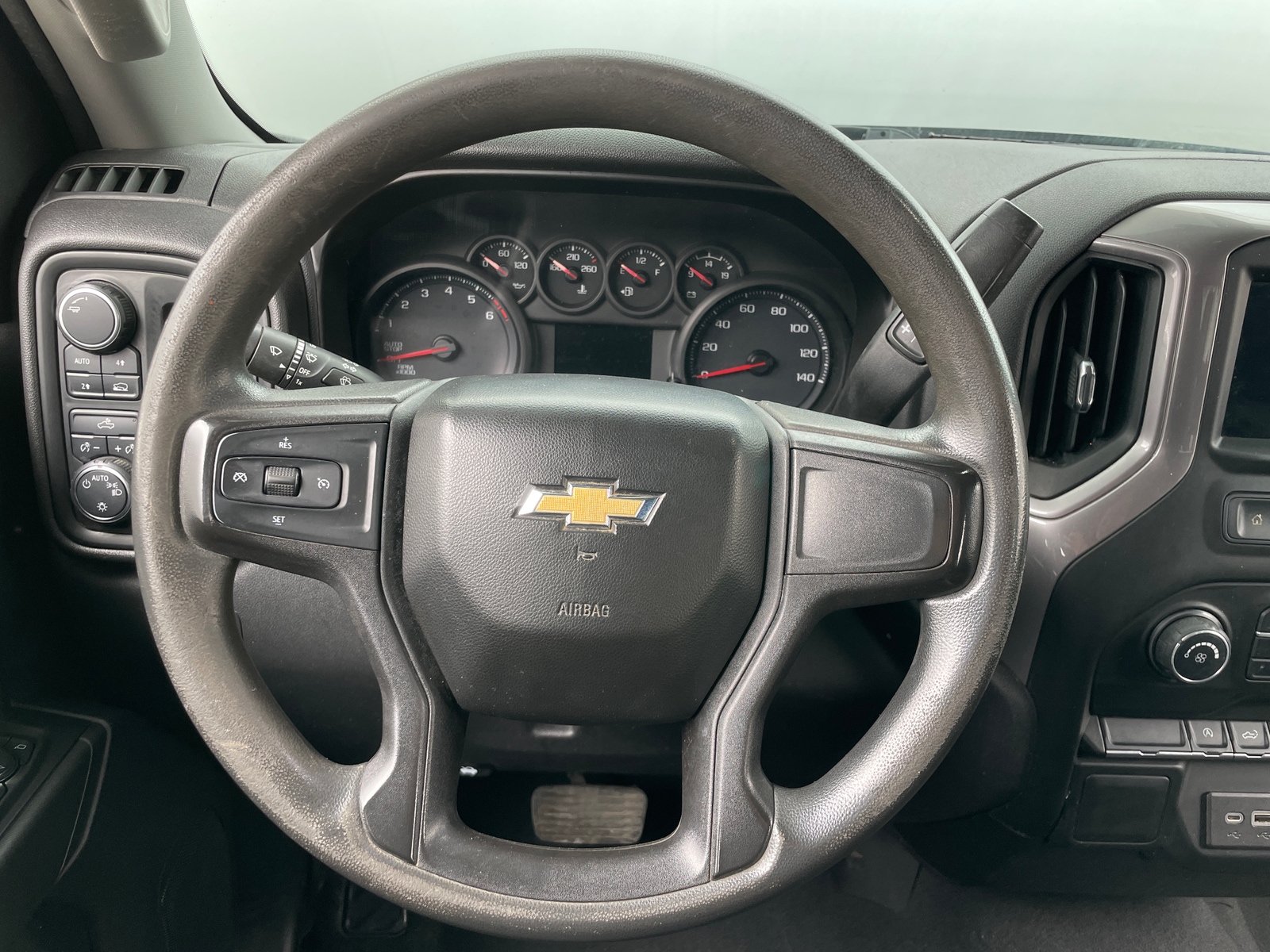 Thumbnail: 2021 Chevrolet Silverado 1500 - 5