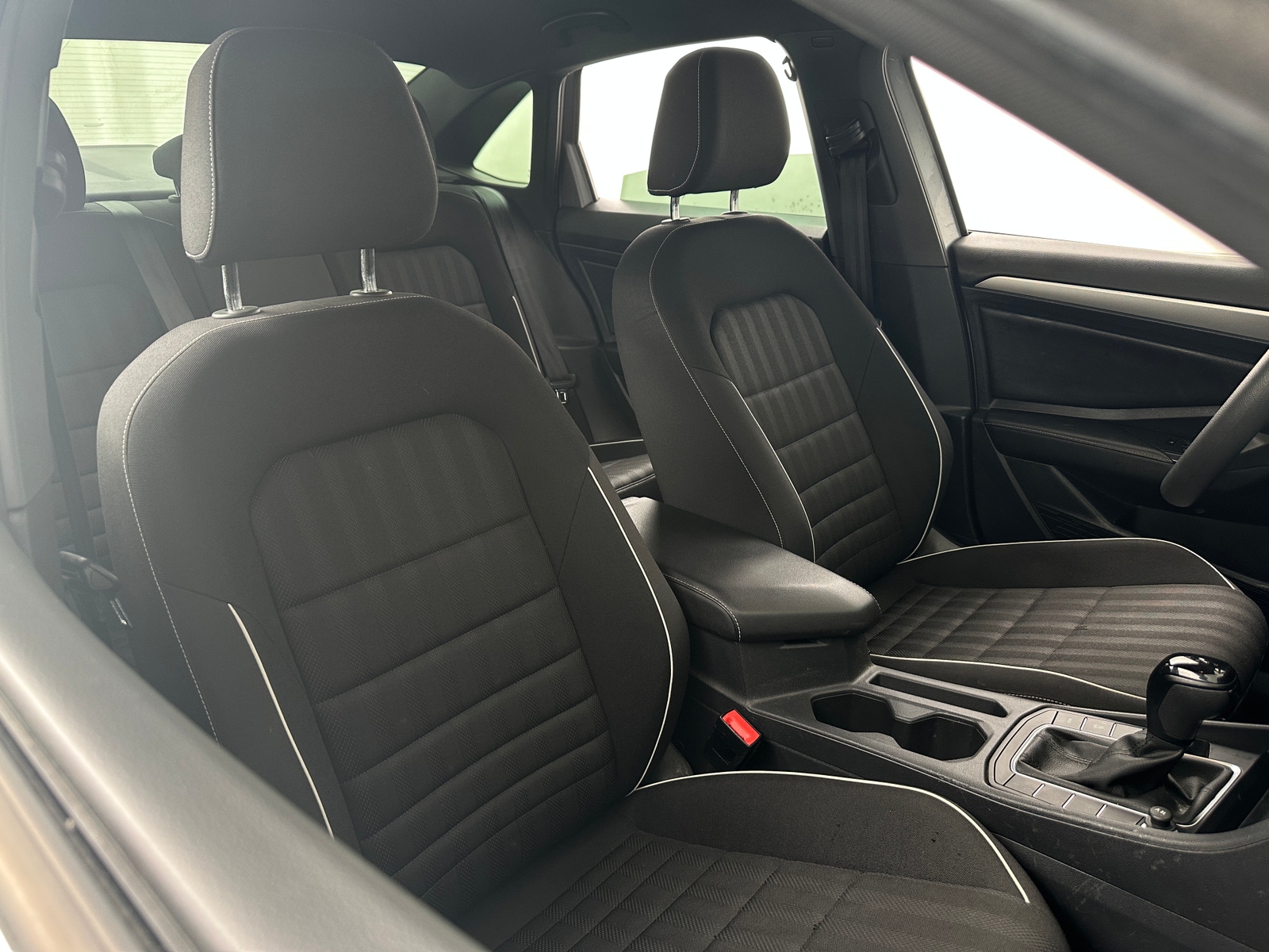 Thumbnail: 2022 Volkswagen Jetta - 2