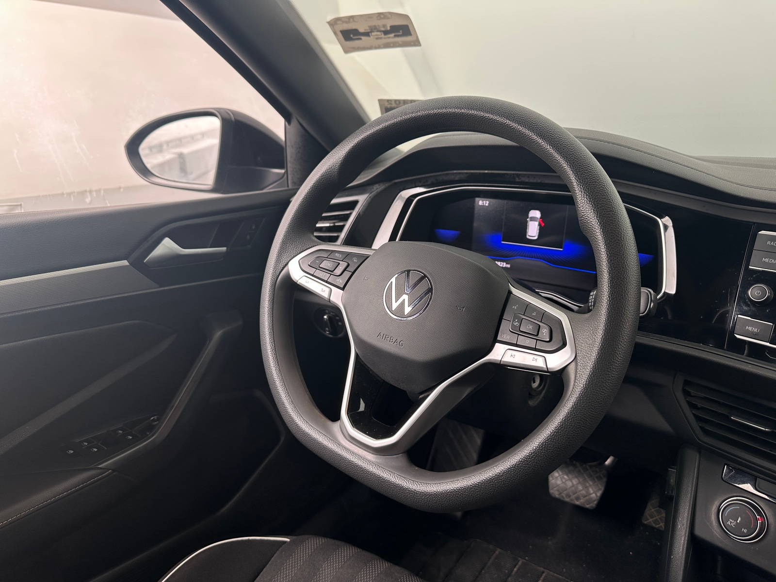 Thumbnail: 2022 Volkswagen Jetta - 5