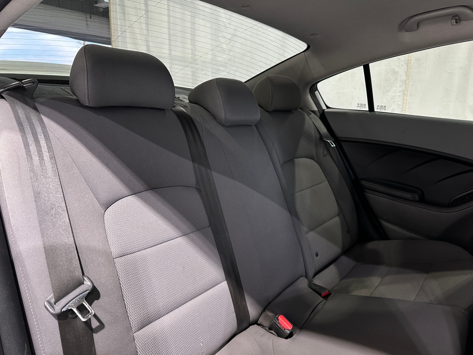 Thumbnail: 2017 Kia Forte - 6