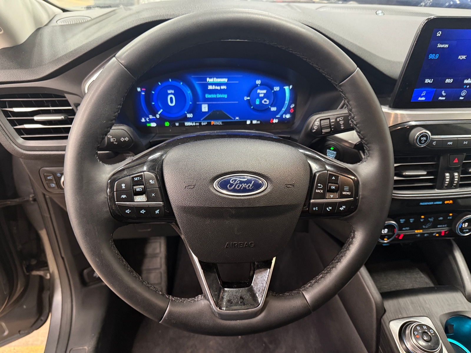Thumbnail: 2021 Ford Escape - 4