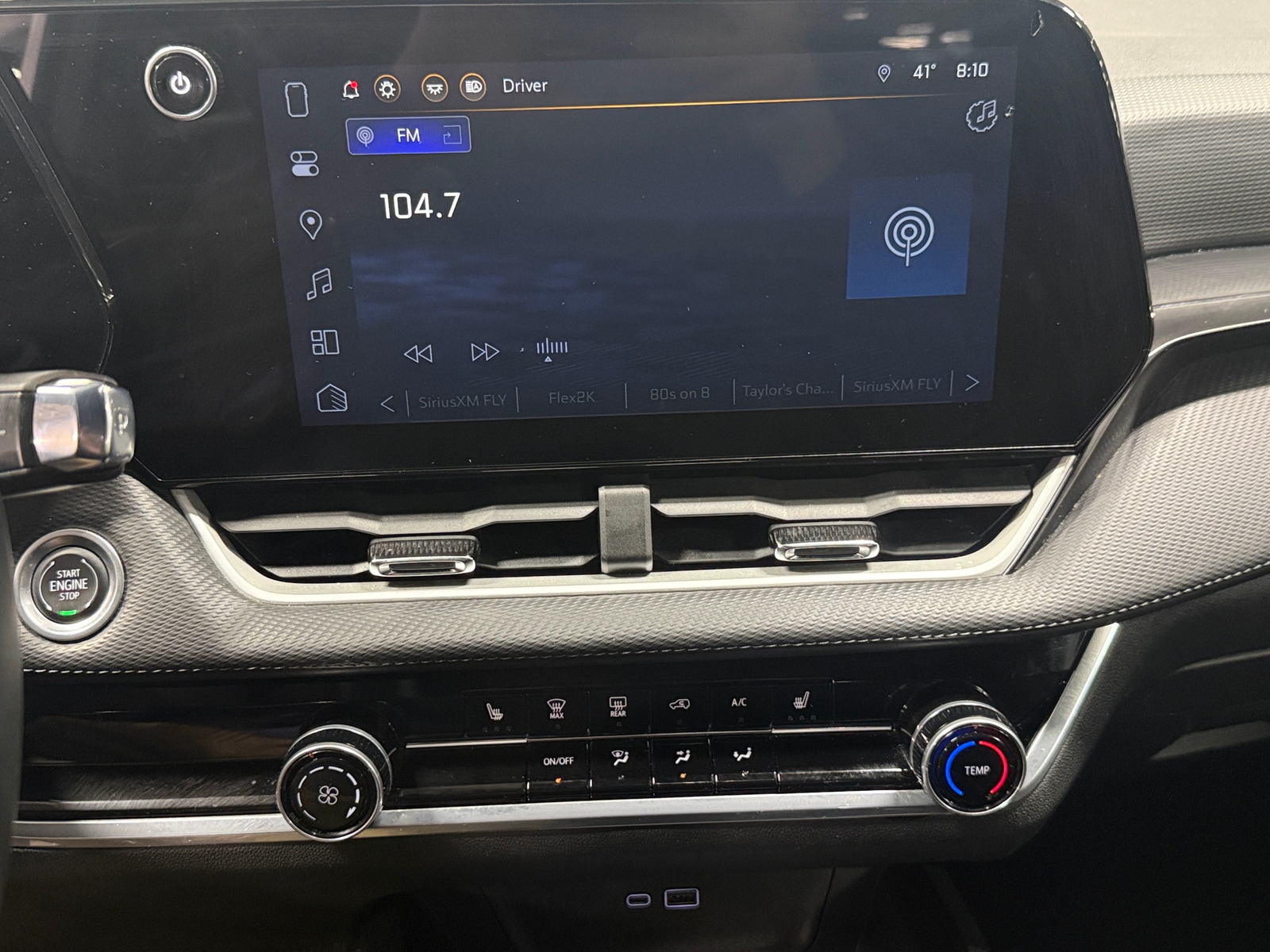 Thumbnail: 2025 Chevrolet Equinox - 4