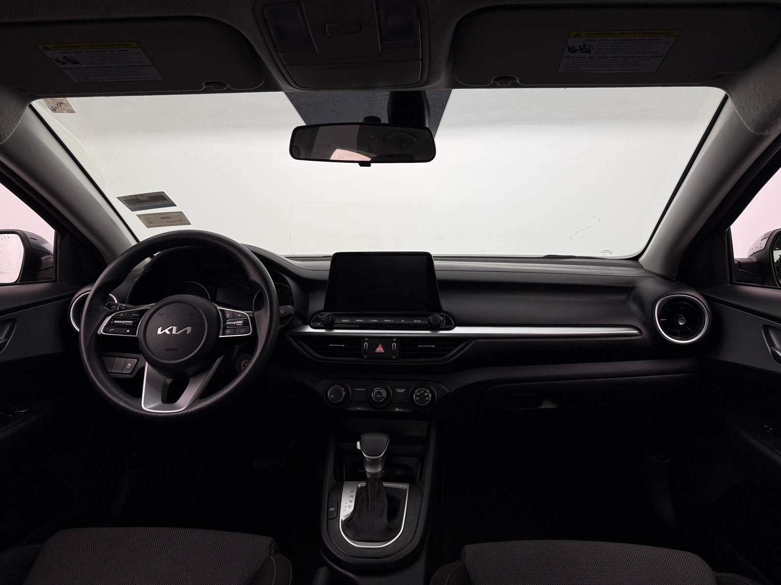 Thumbnail: 2024 Kia Forte - 3