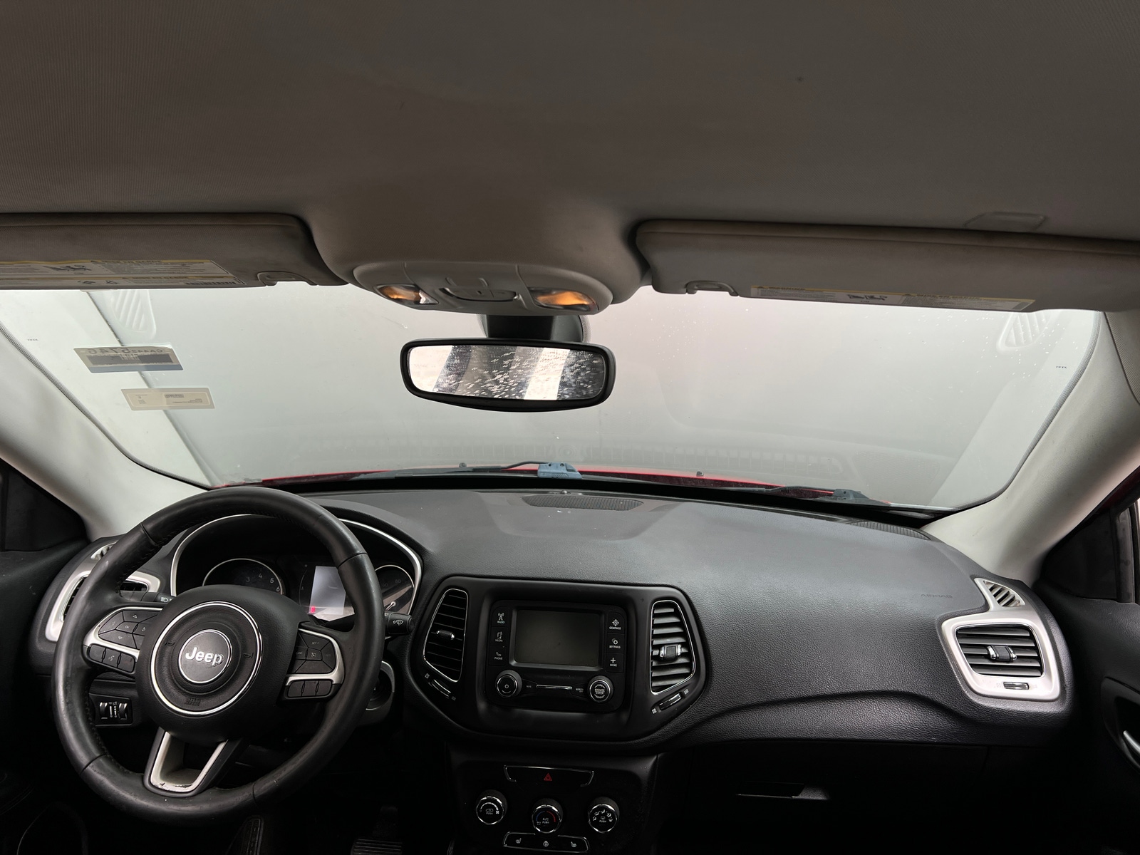 Thumbnail: 2018 Jeep Compass - 3